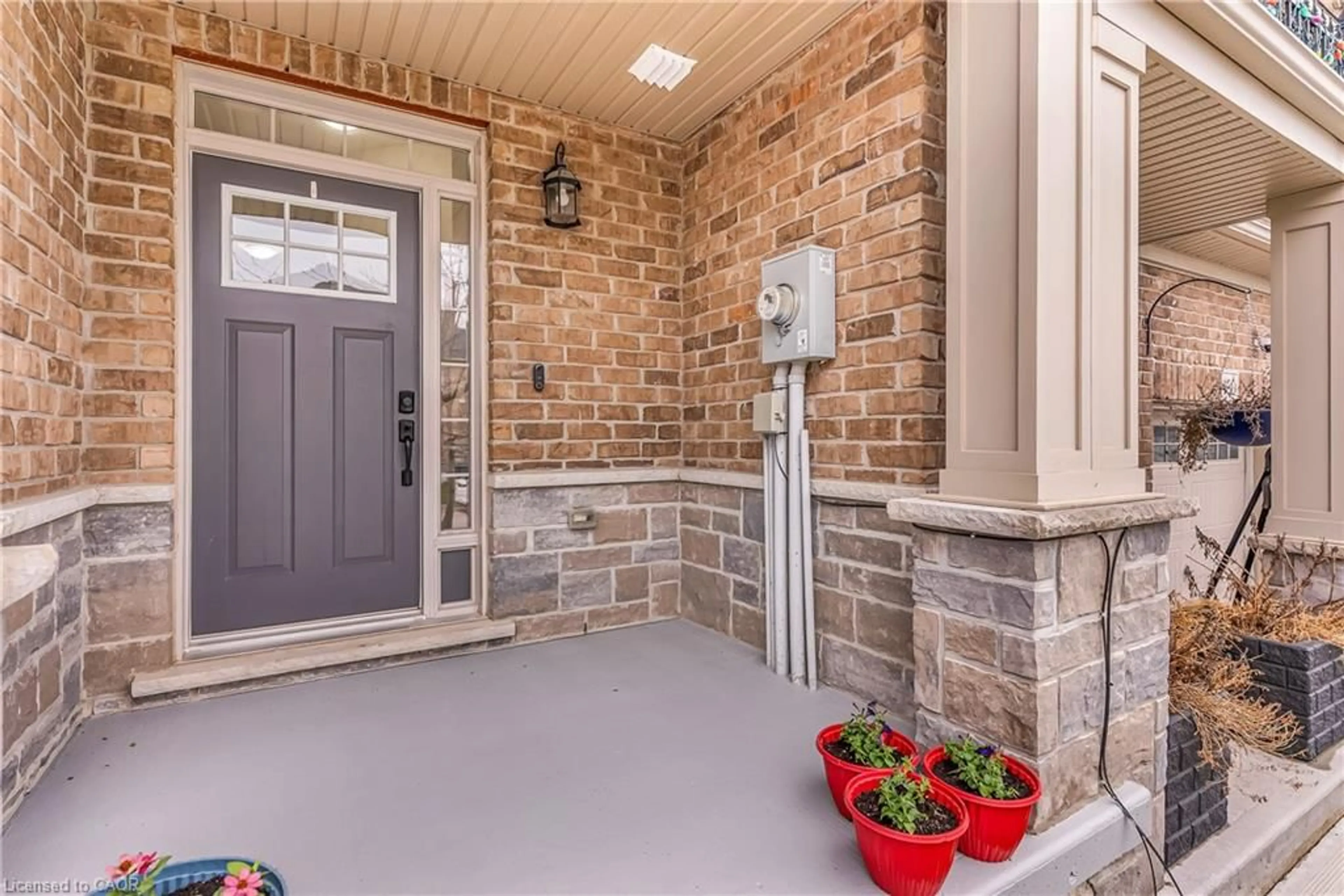 Indoor entryway for 158 Law Dr, Guelph Ontario N1E 0M2