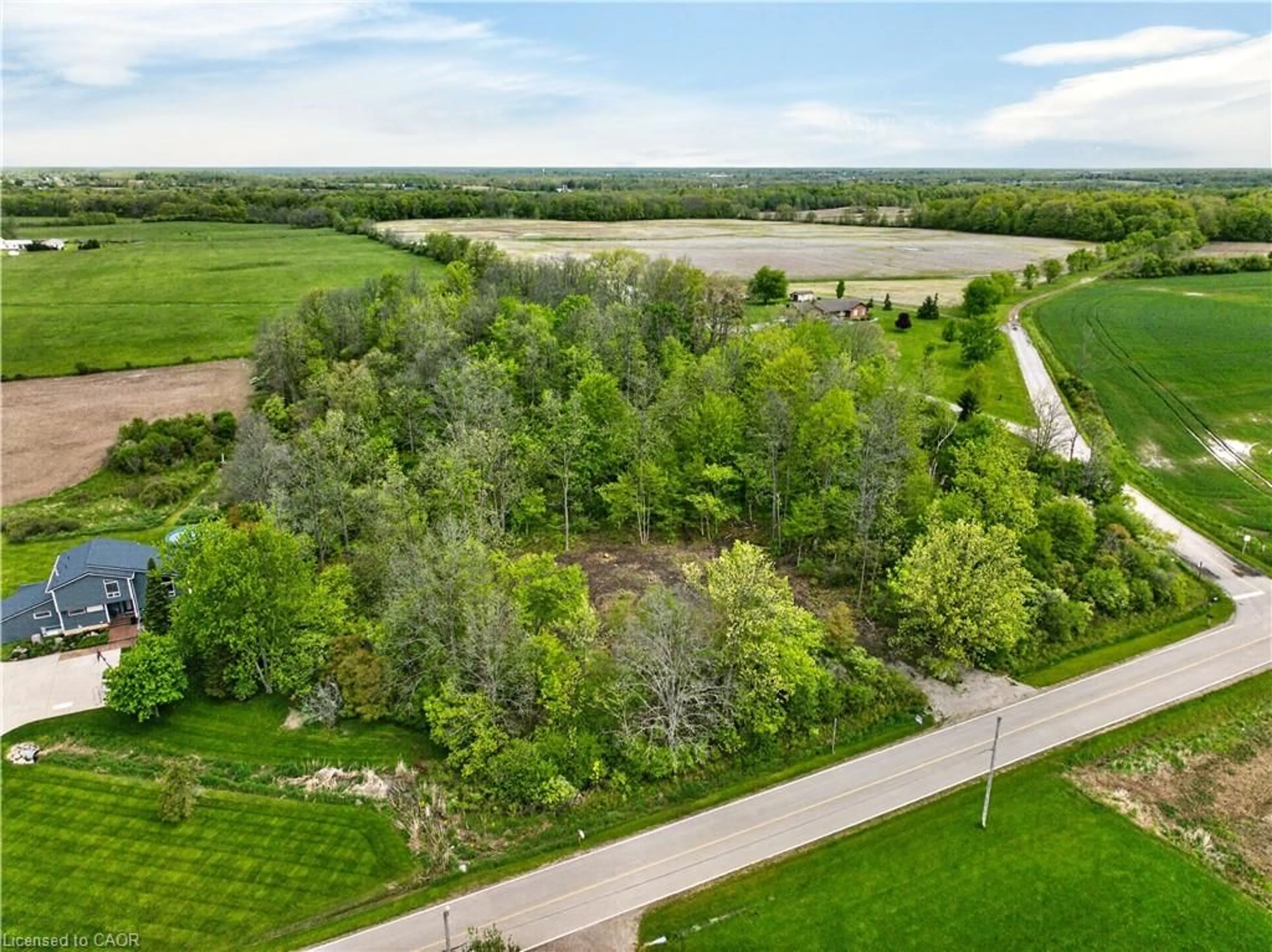 A pic from outside/outdoor area/front of a property/back of a property/a pic from drone, water/lake/river/ocean view for PT S1/2 LOT 36 Link Rd, Cayuga Ontario N0A 1E0