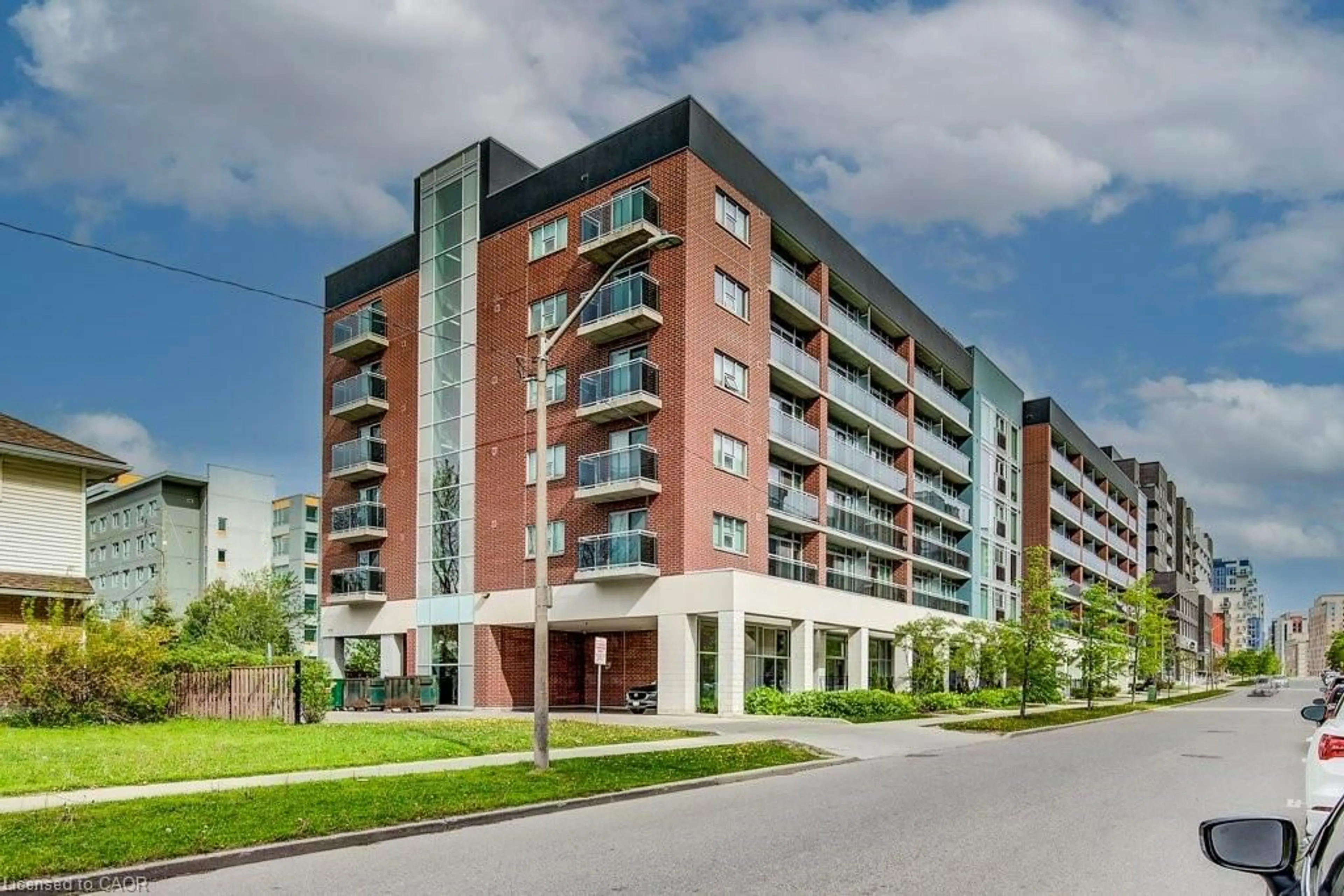 Unknown for 308 Lester St #528, Waterloo Ontario N2L 0H9