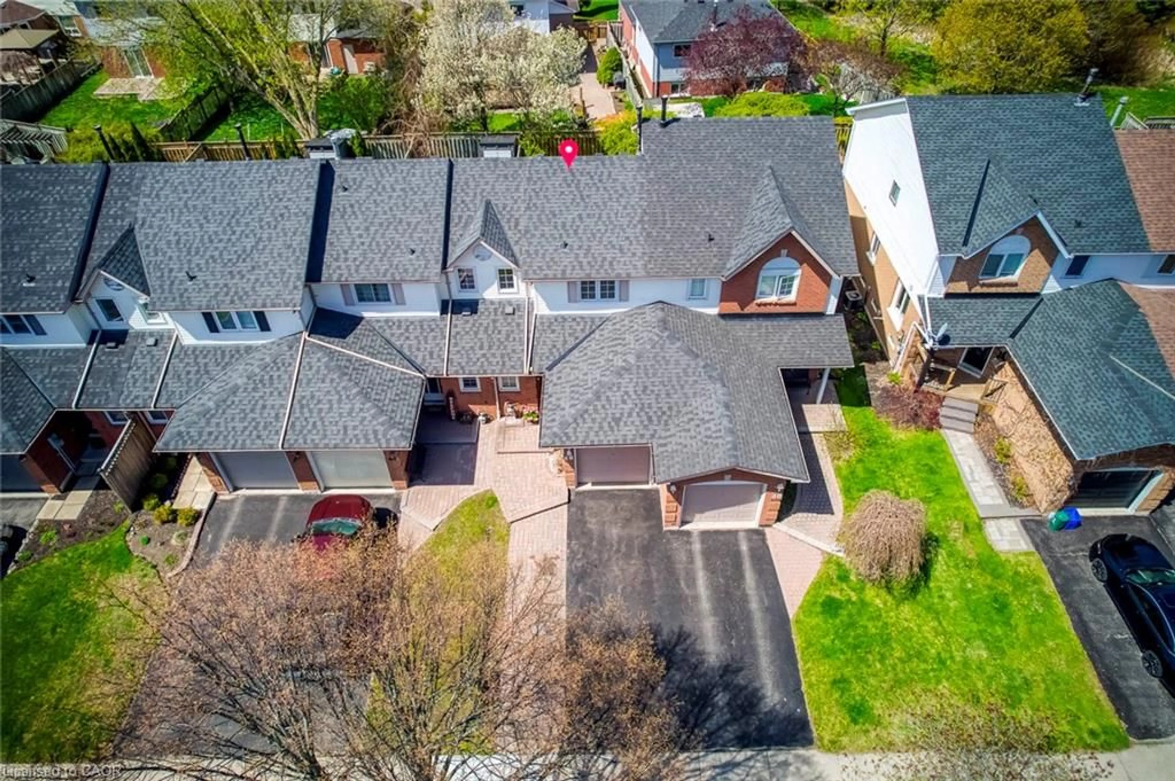 A pic from outside/outdoor area/front of a property/back of a property/a pic from drone, street for 48 Pidduck St, Durham Ontario L1E 2W2