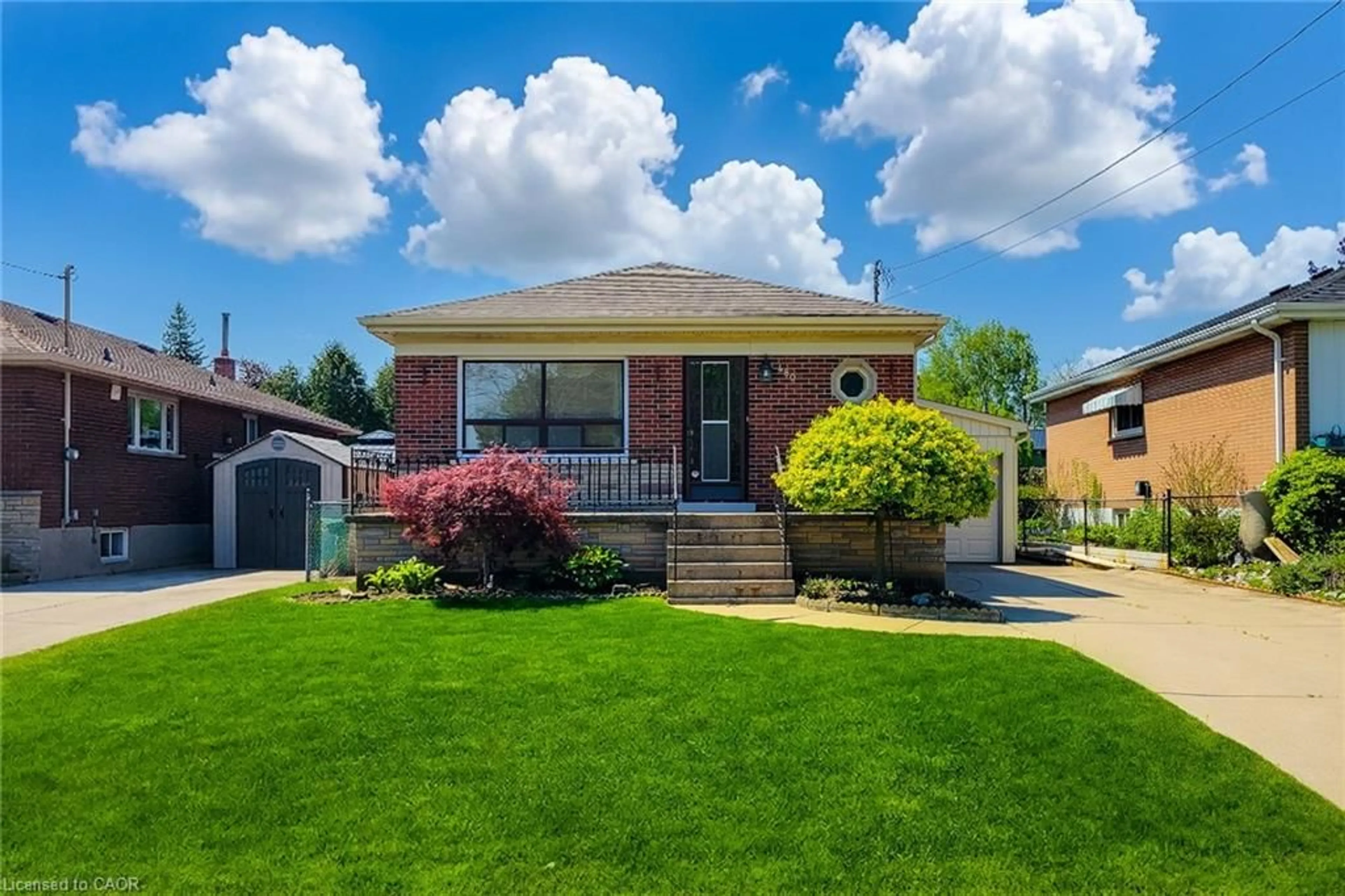 Home with brick exterior material, street for 480 Franklin Rd, Hamilton Ontario L8V 2A3