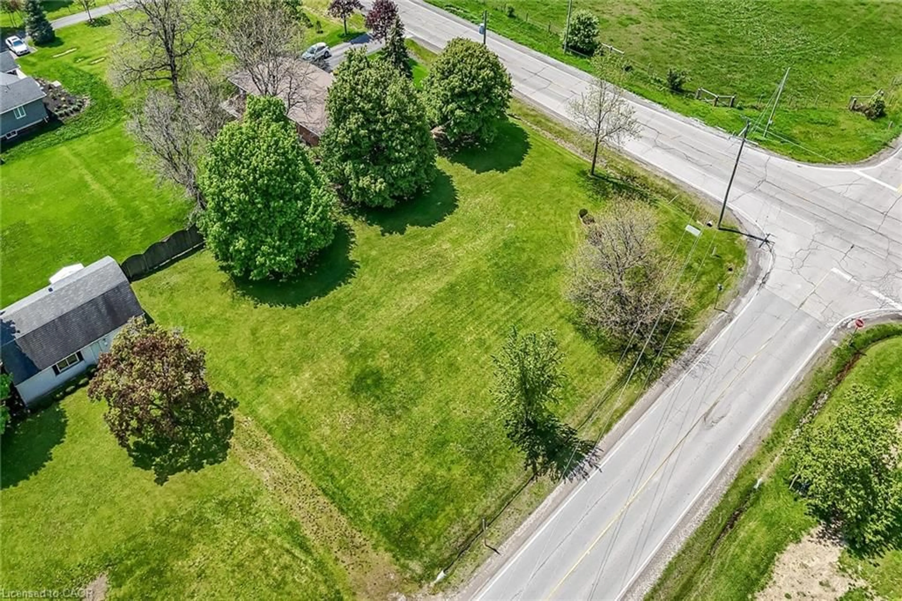 A pic from outside/outdoor area/front of a property/back of a property/a pic from drone, street for 970 Concession 11 Walpole Rd, Hagersville Ontario N0A 1H0