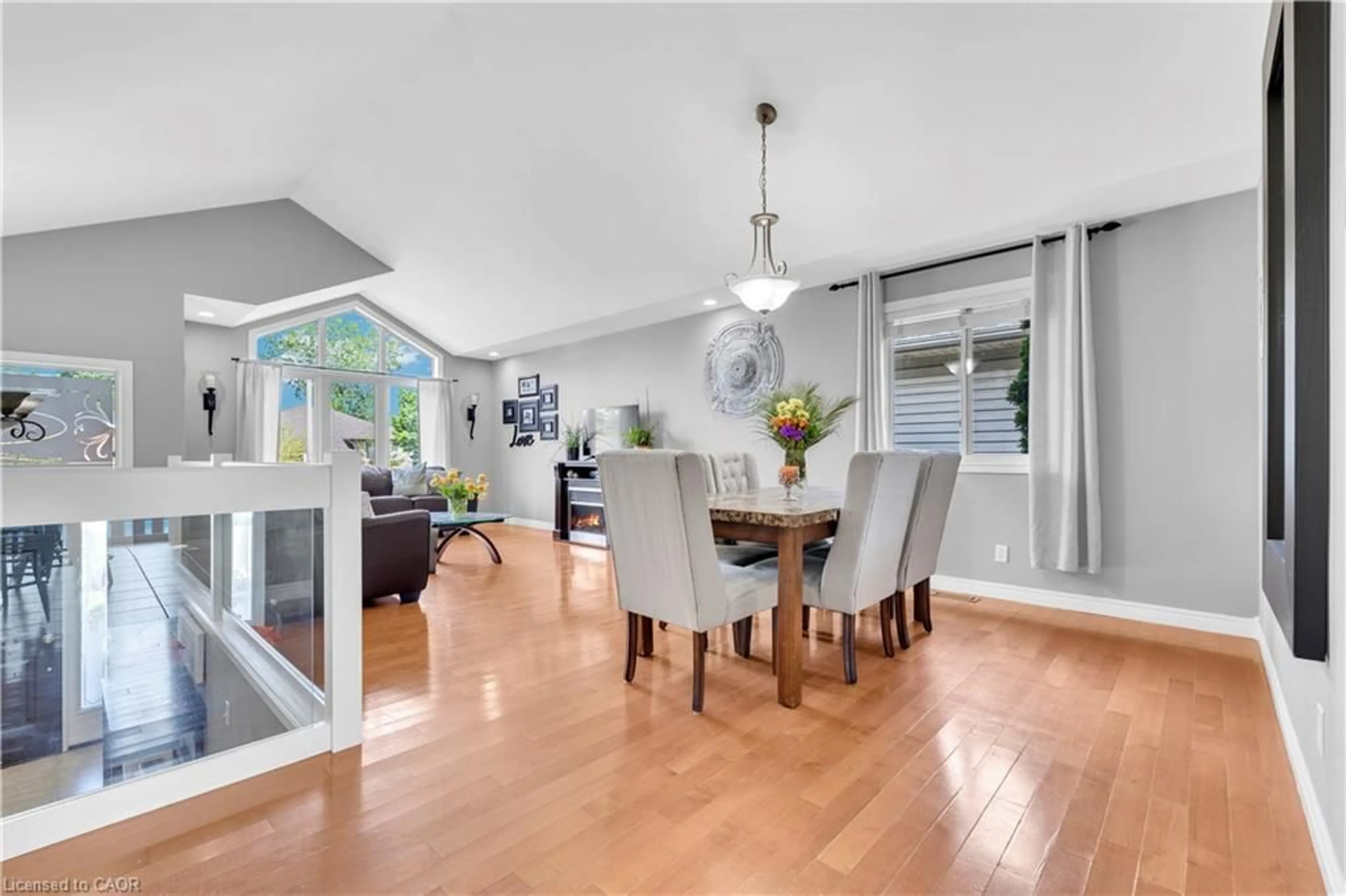 Dining room, unknown for 2227 St. Clair Ave, Essex Ontario N9B 3W4