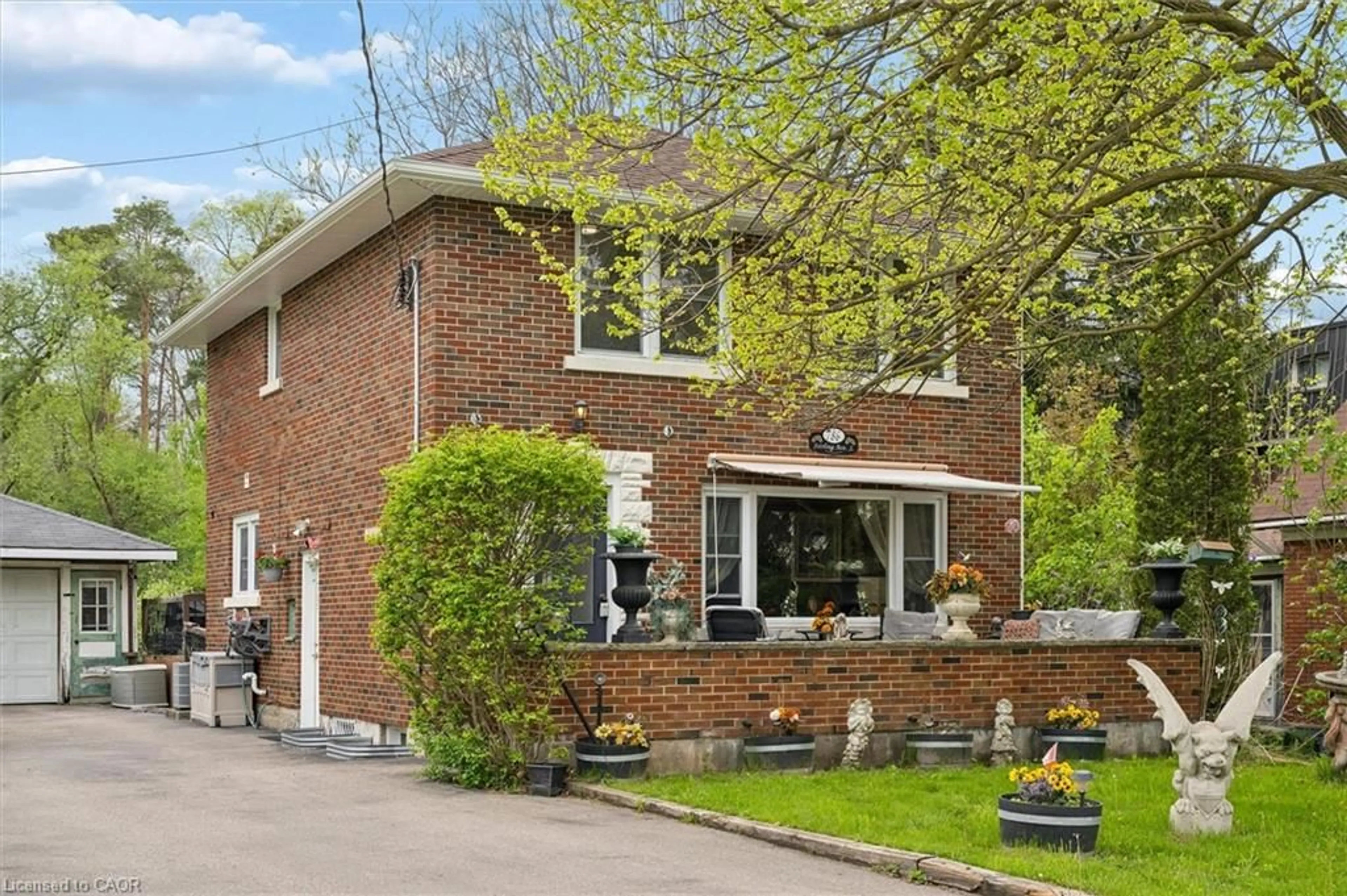 Home with brick exterior material, street for 786 Stirling Ave, Kitchener Ontario N2M 3K3