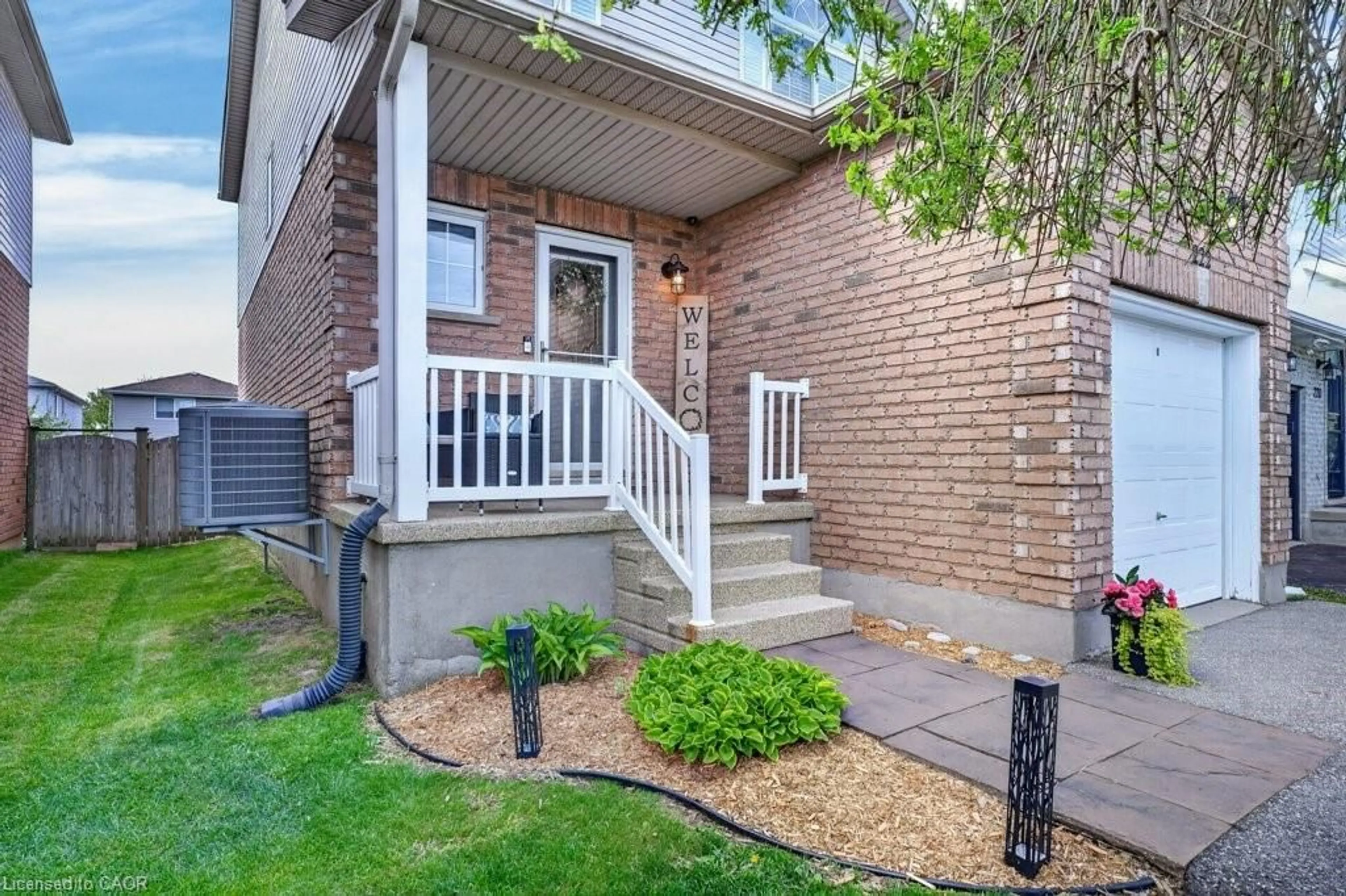 Unknown for 222 Grey Fox Dr, Kitchener Ontario N2E 3N4