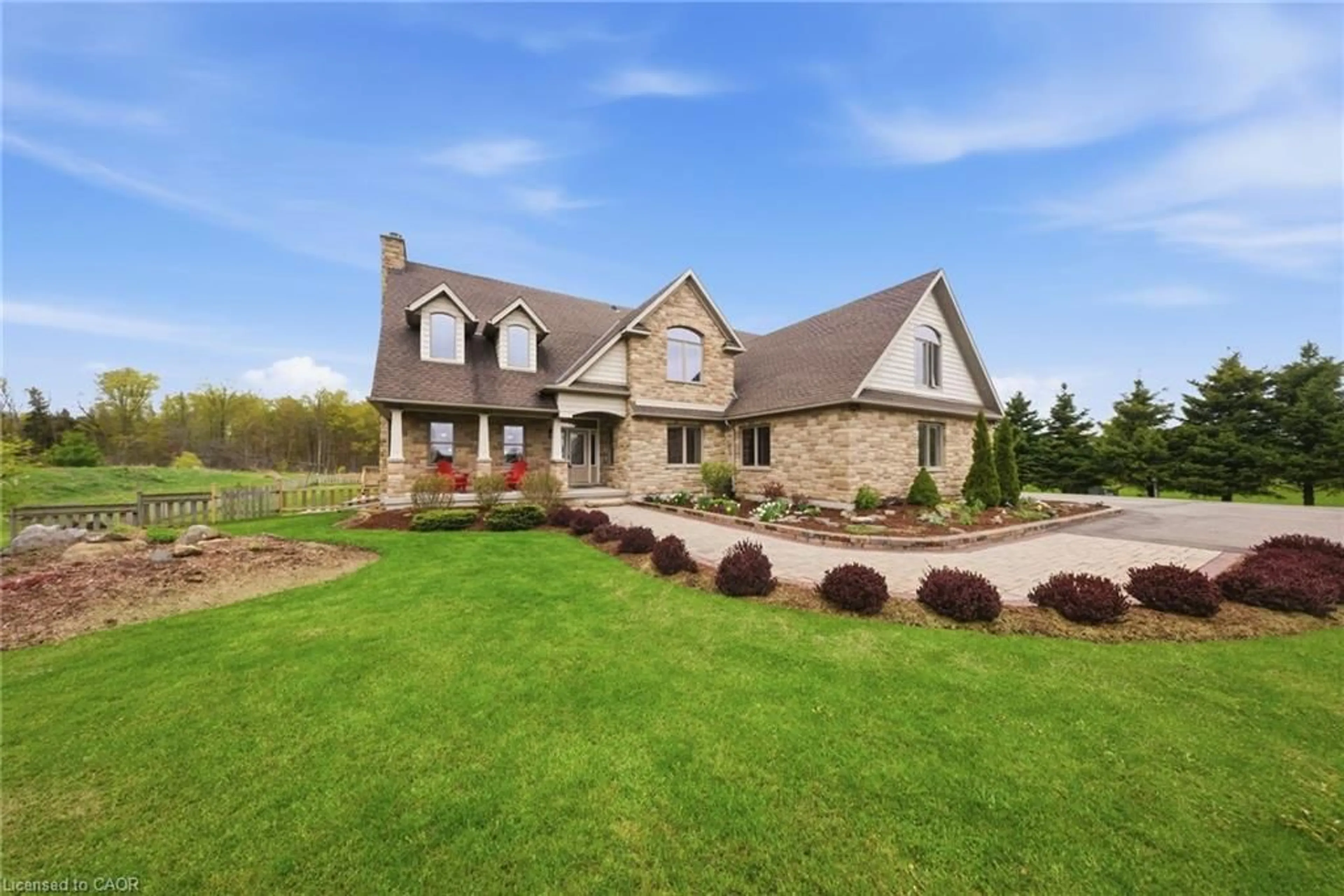 Home with brick exterior material, unknown for 4760 Nassagaweya-Puslinch Tline, Moffat Ontario N0B 2J0