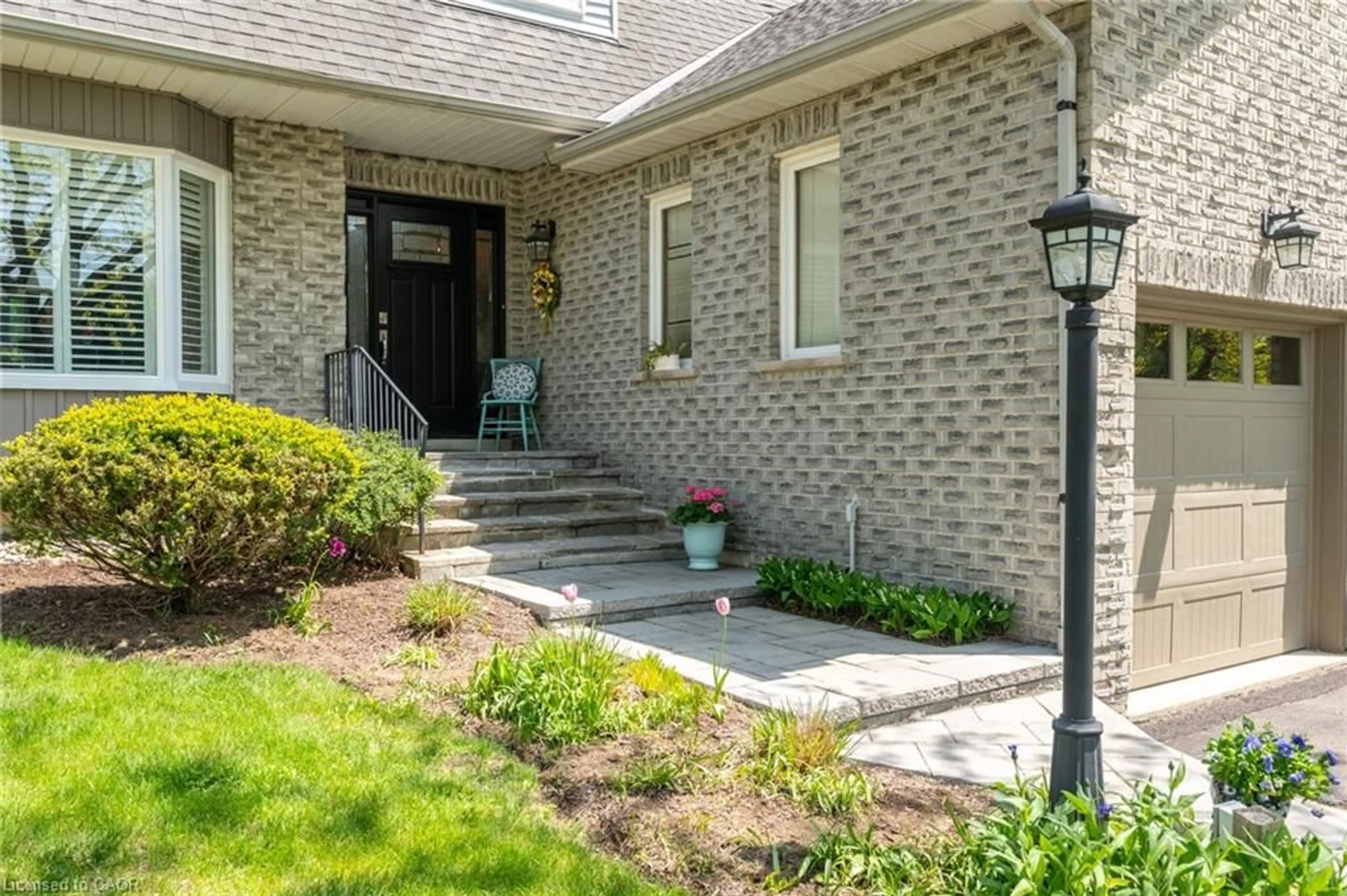 Unknown for 9 Golfview Cres, Dundas Ontario L9H 6V7