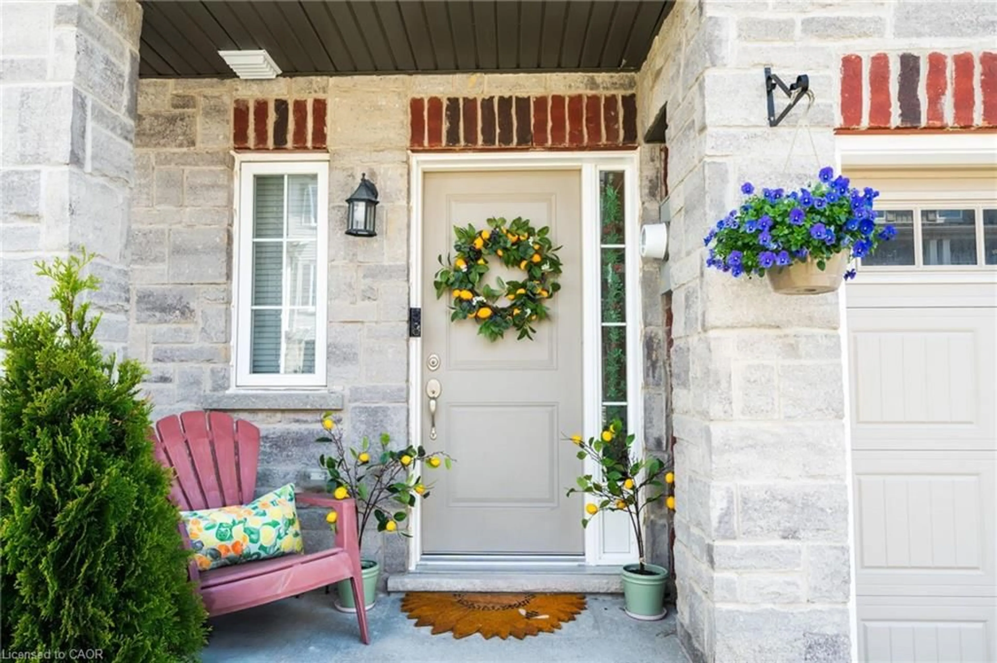 Indoor entryway for 30 Cleland Ave, Ancaster Ontario L9K 0J9