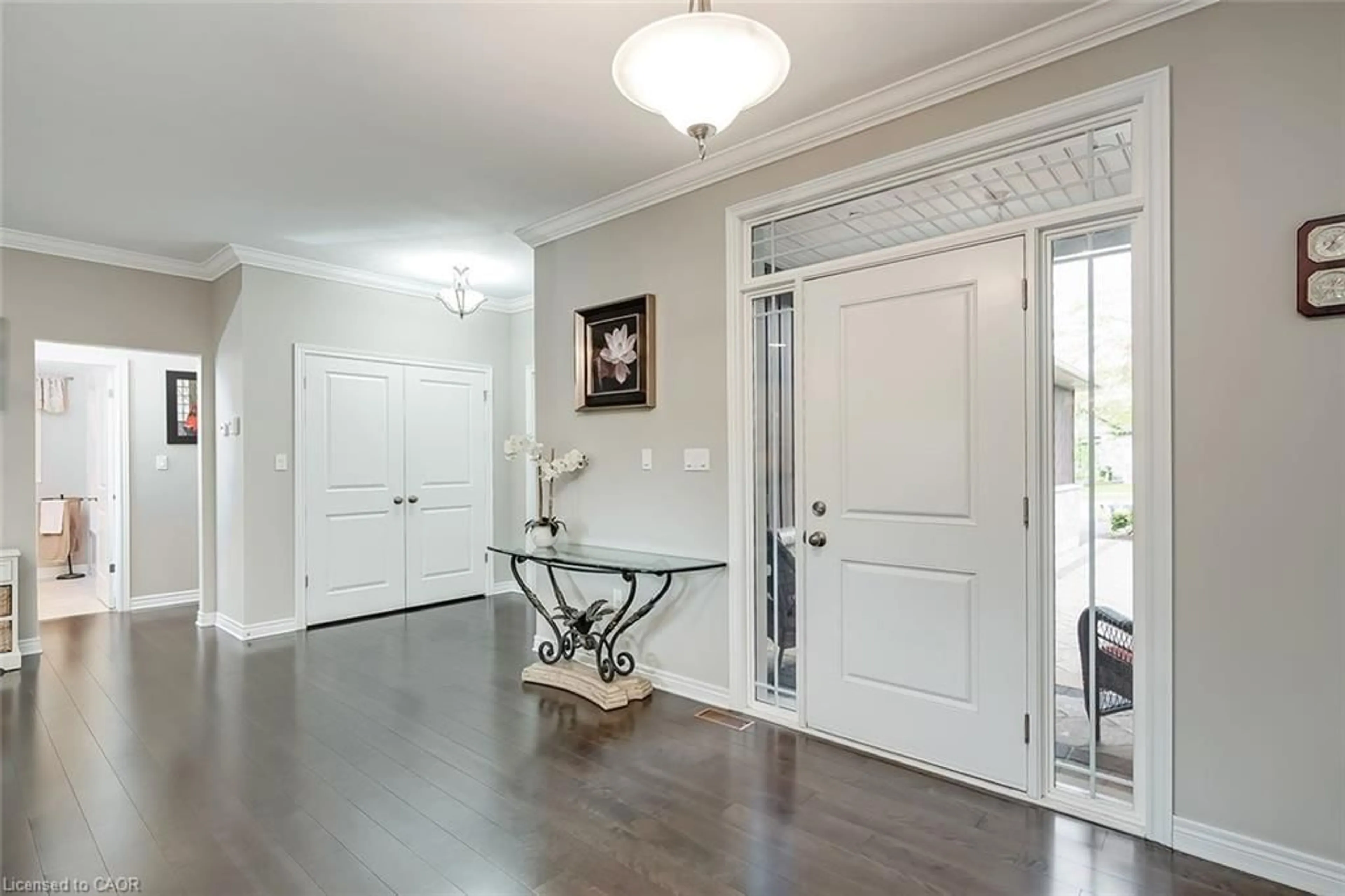 Indoor entryway for 49 Postma Dr, Dunnville Ontario N1A 0B2
