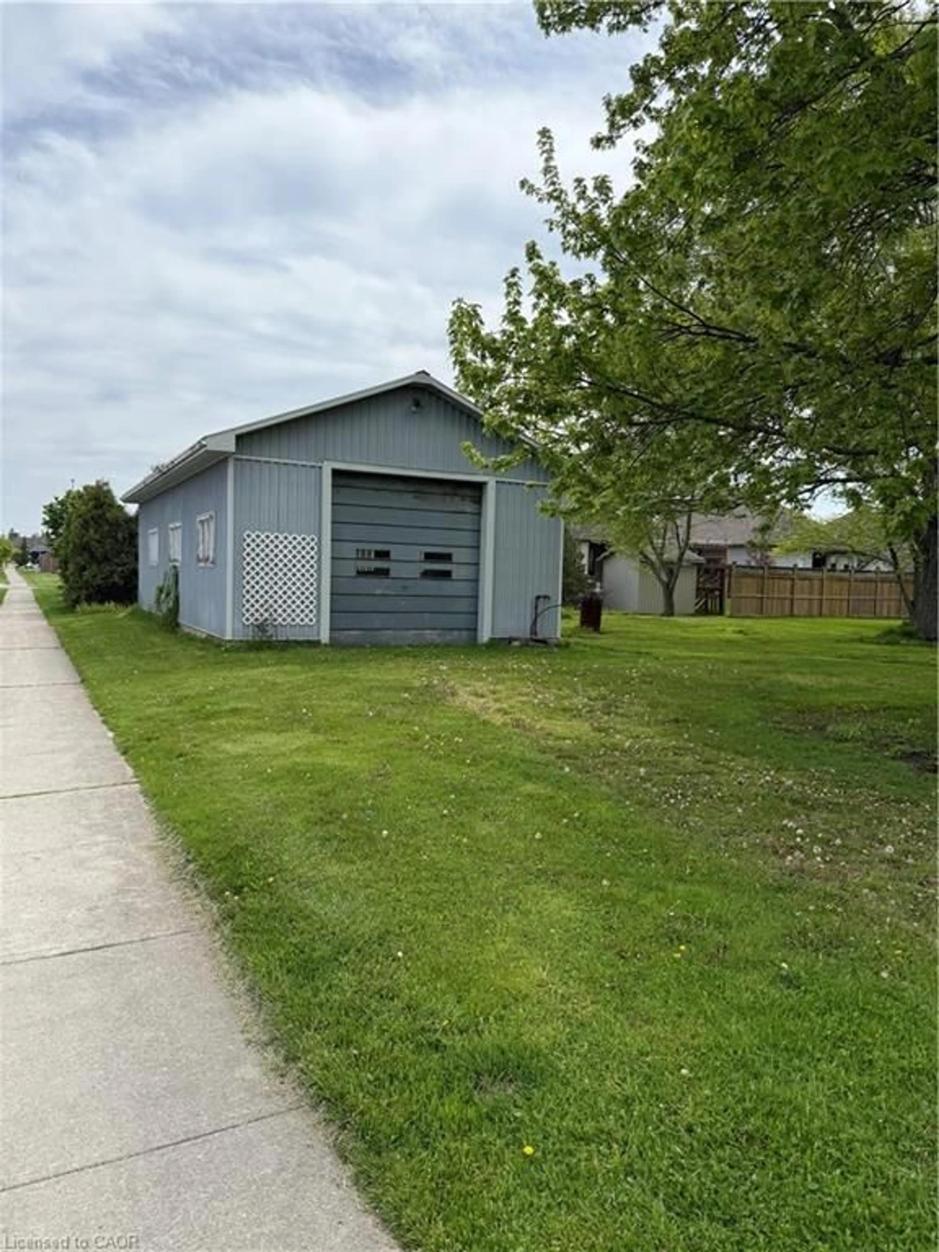 Shed for 3931 Main St, Stevensville Ontario L0S 1S0