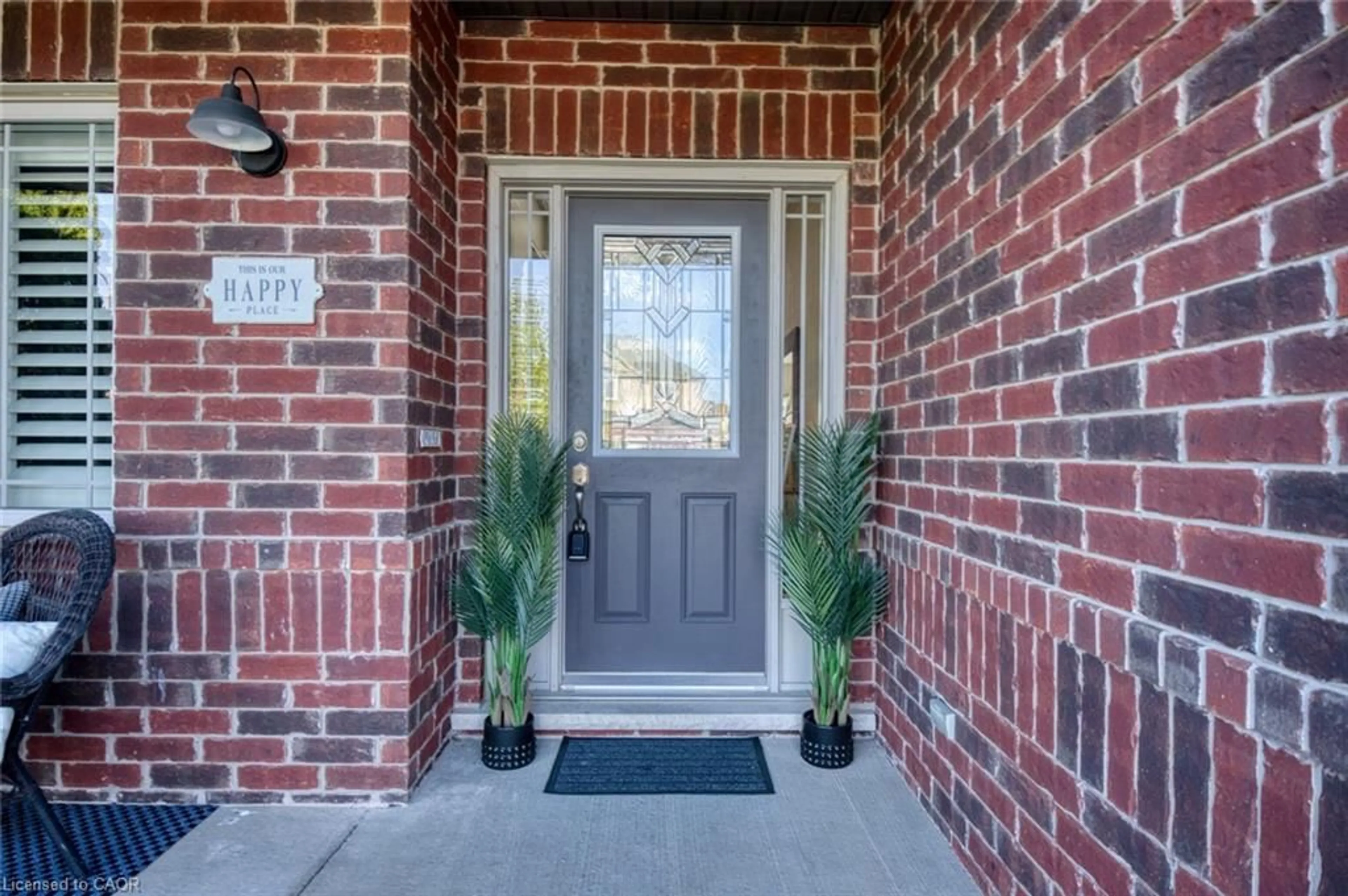 Indoor entryway for 4433 Comfort Cres, Beamsville Ontario L3J 1N3