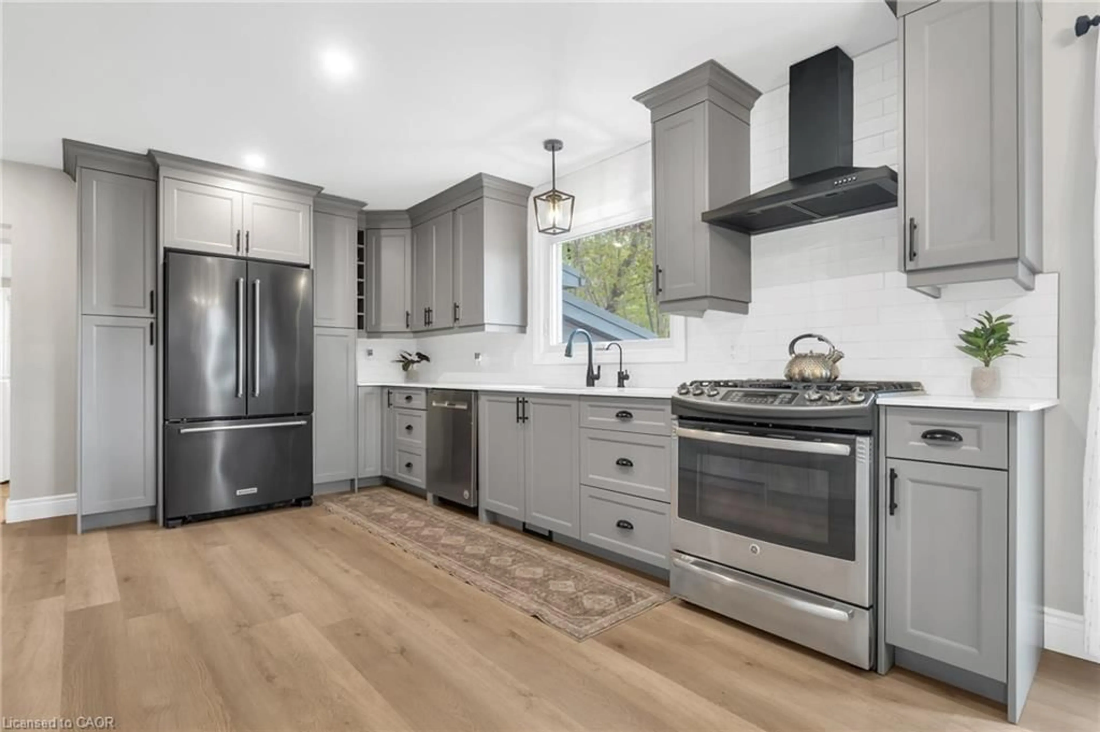 Open concept kitchen, unknown for 612268 Rock Mills Line, Tillsonburg Ontario N4G 4G7