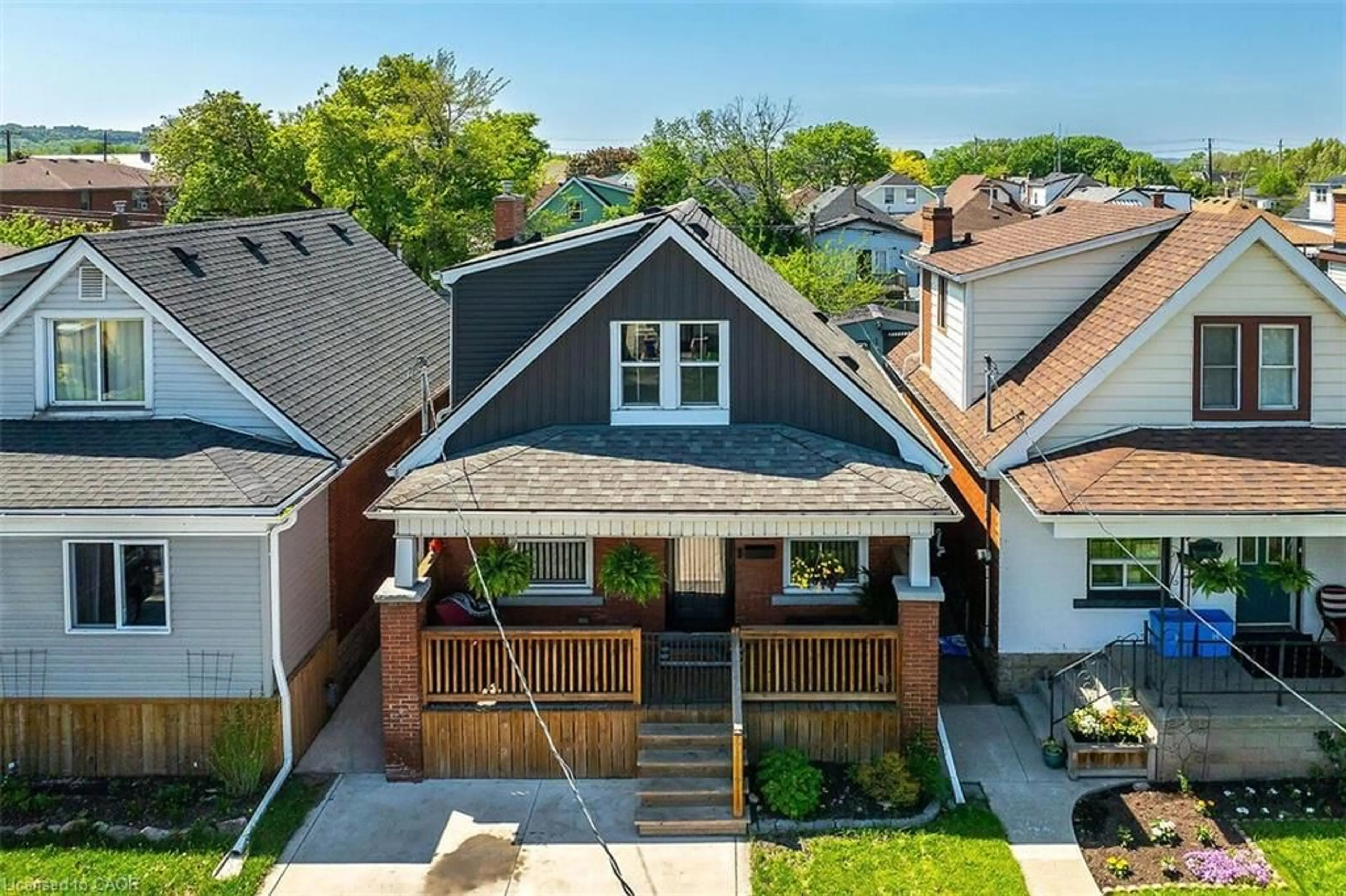 Unknown for 131 Garside St, Hamilton Ontario L8H 4W4