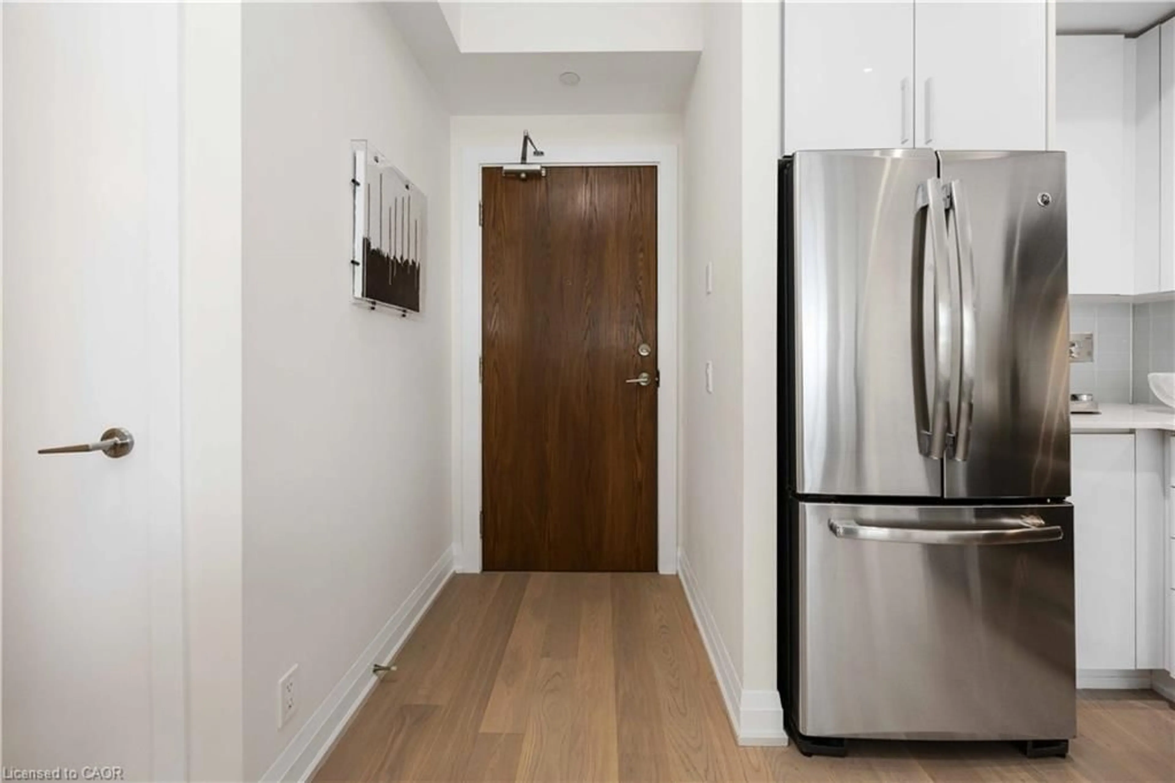 Indoor entryway for 2212 Lake Shore Blvd #3807, Etobicoke Ontario M8V 0C2