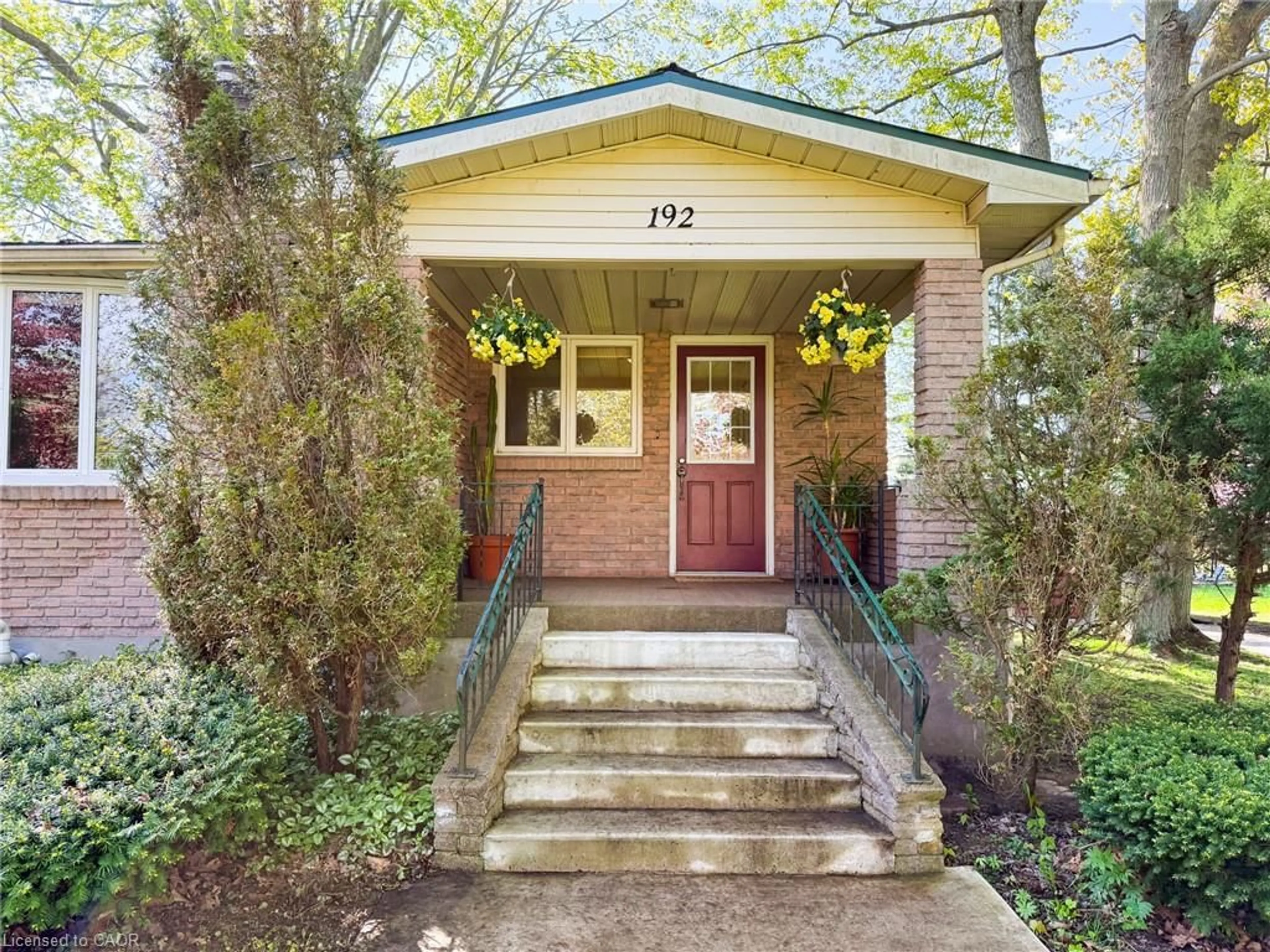 Unknown for 192 Queen St, St. Williams Ontario N0E 1P0