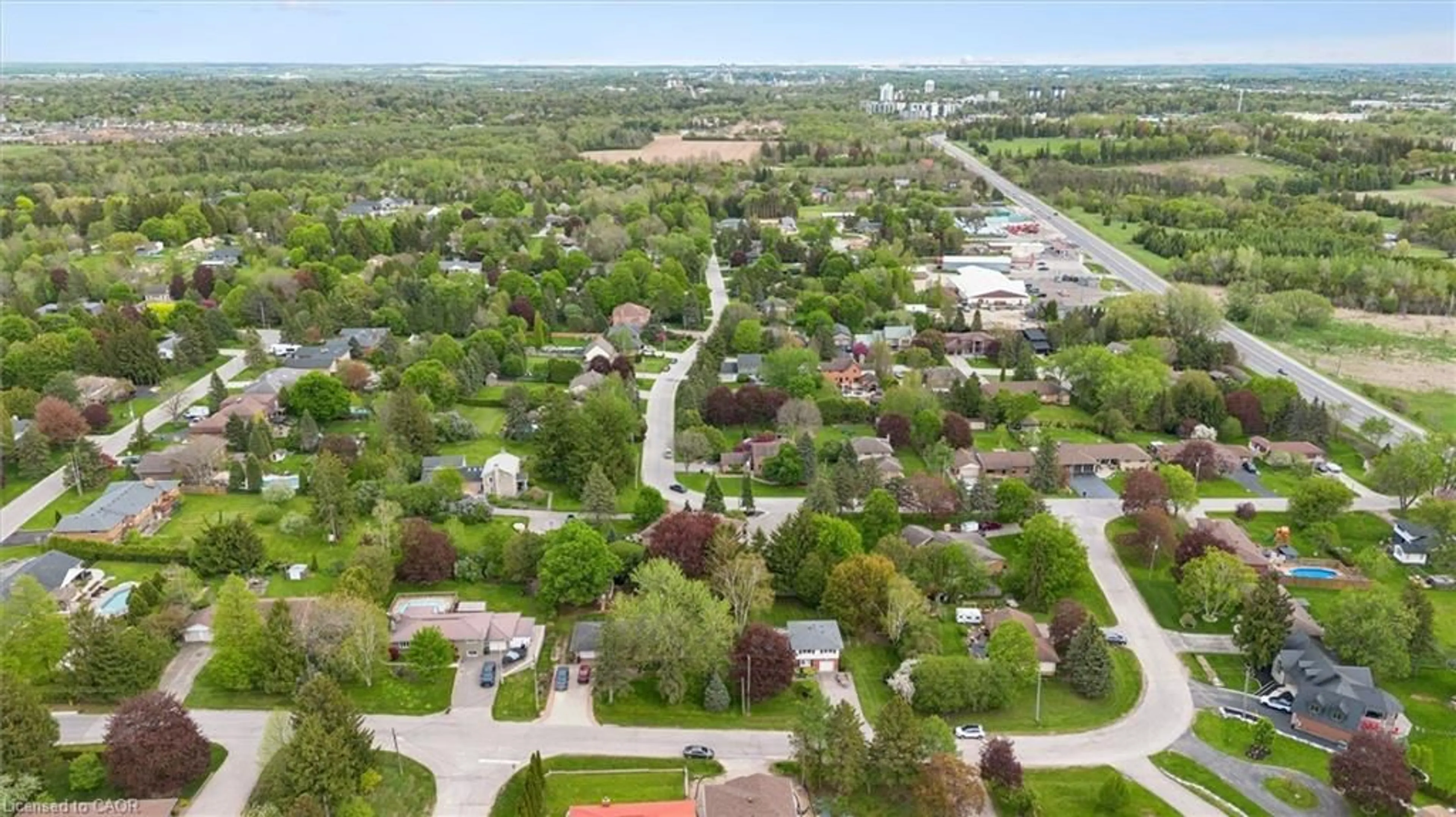 A pic from outside/outdoor area/front of a property/back of a property/a pic from drone, street for 12 Hamilton Dr, Guelph Ontario N1E 0N9