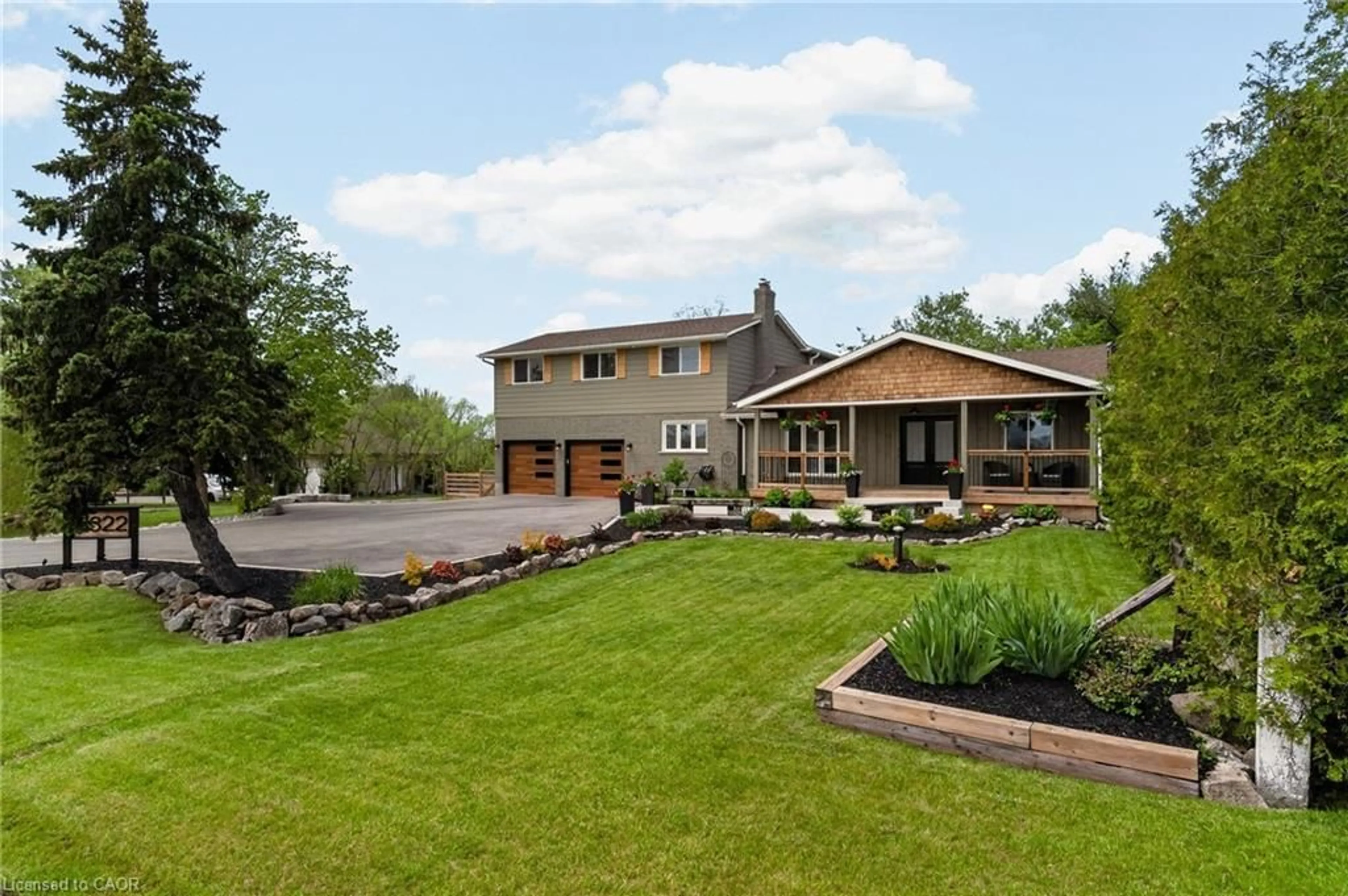 A pic from outside/outdoor area/front of a property/back of a property/a pic from drone, unknown for 3322 Regional Road 56 Rd, Hamilton Ontario L0R 1C0
