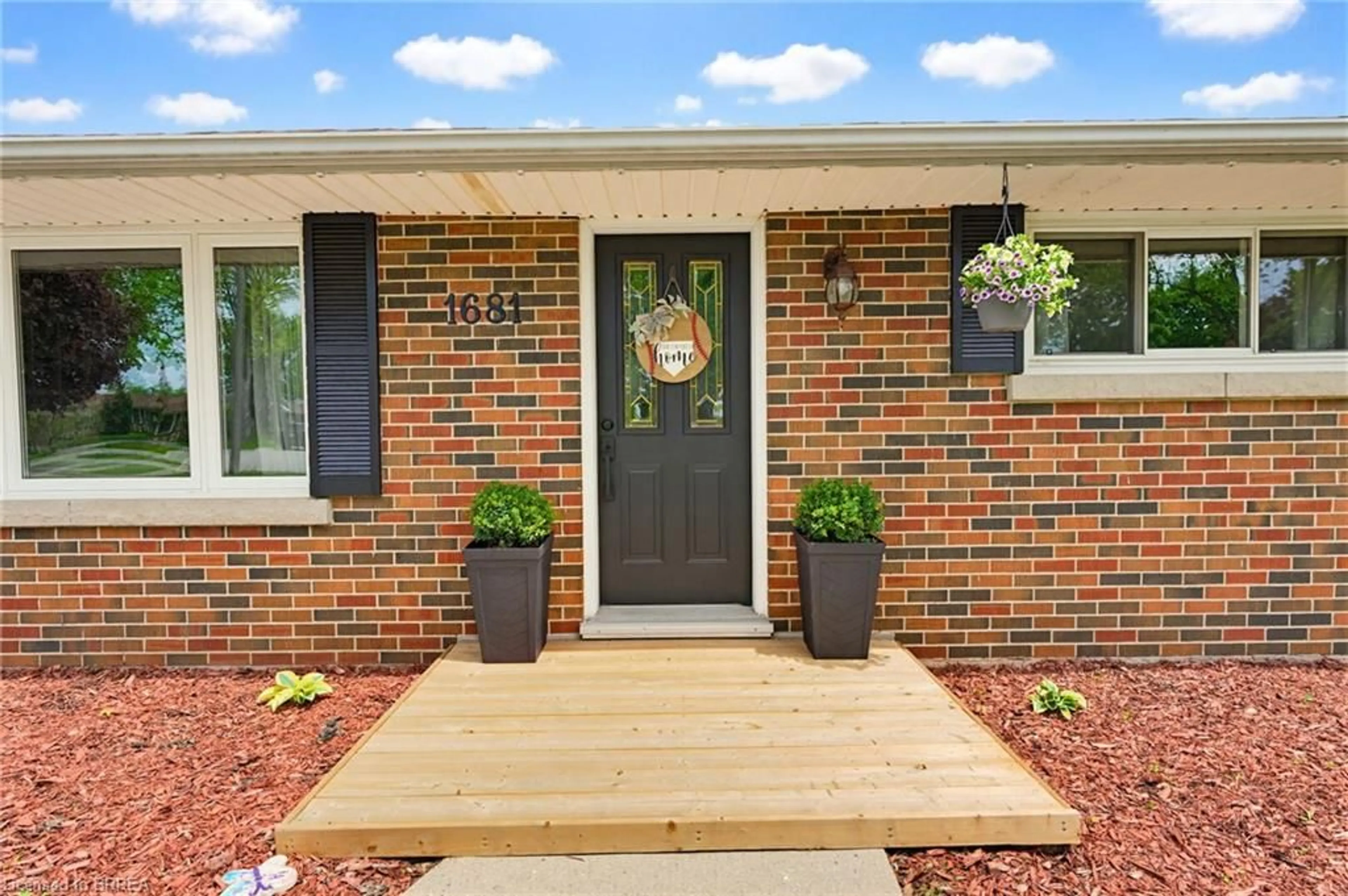 Home with brick exterior material, street for 1681 Severn Ave, Cambridge Ontario N3H 2R6