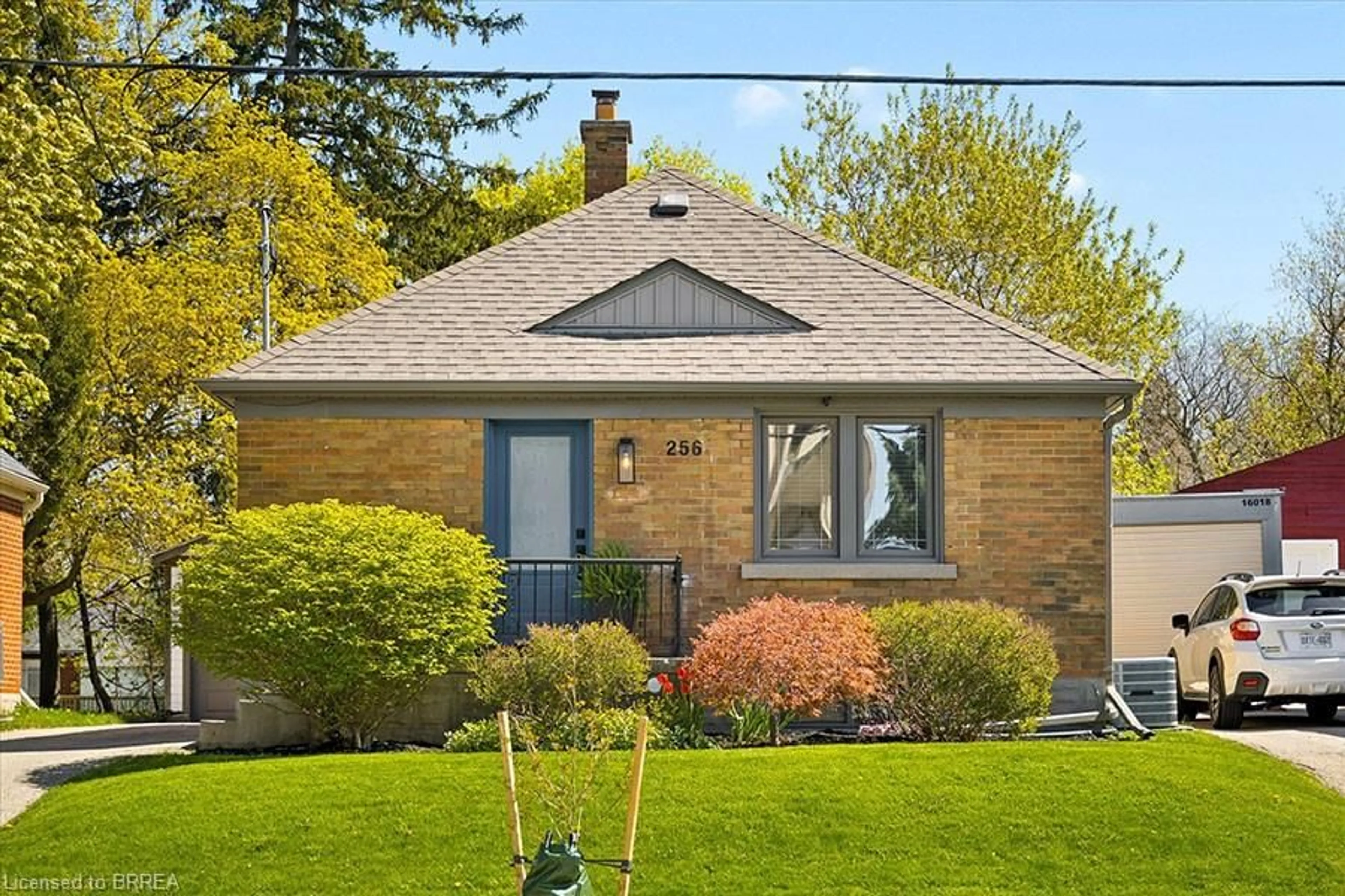 Home with brick exterior material, street for 256 Bowman St, Waterloo Ontario N2J 1W5