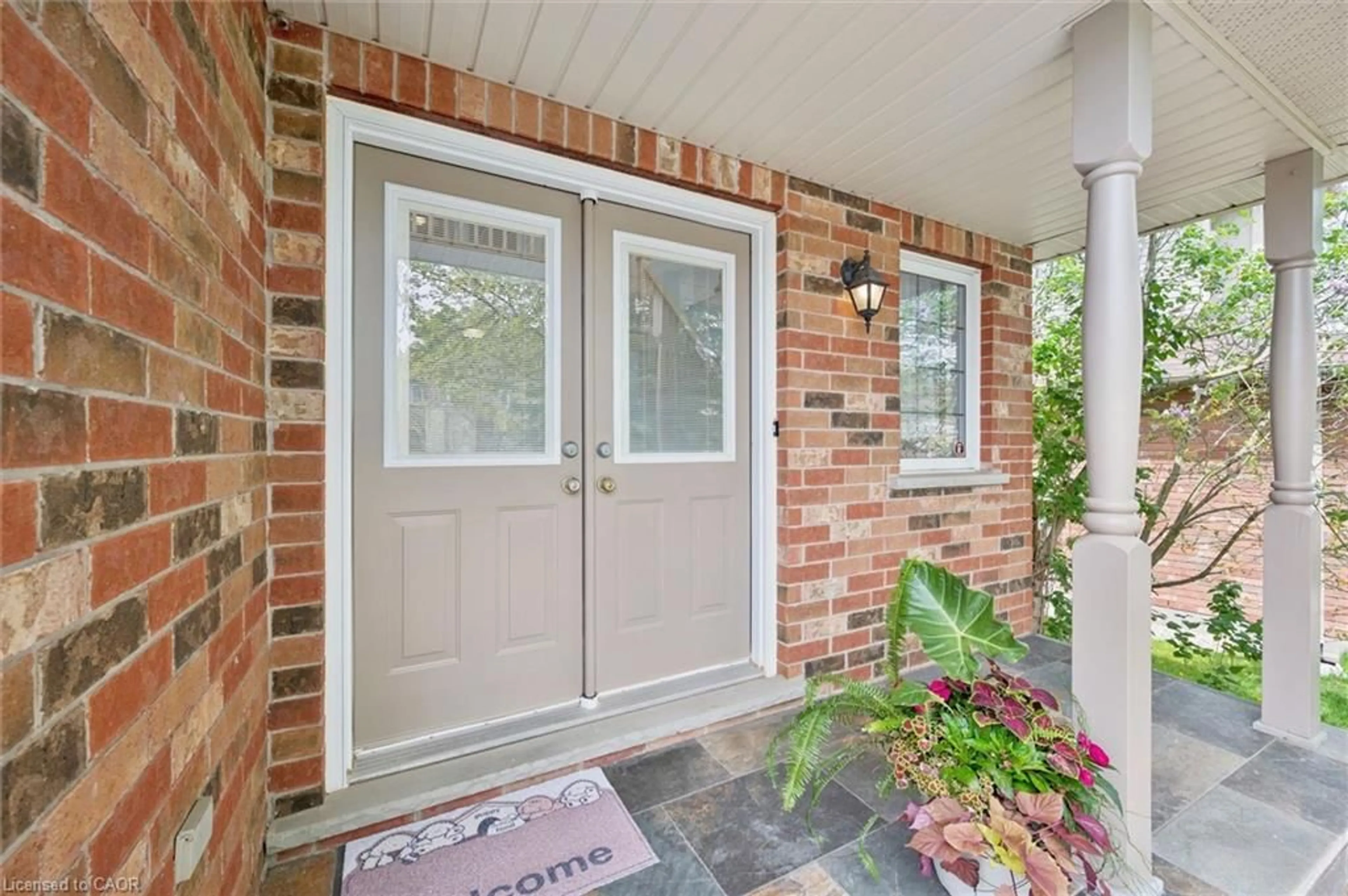 Indoor entryway for 408 Spice Bush St, Waterloo Ontario N2V 2V6