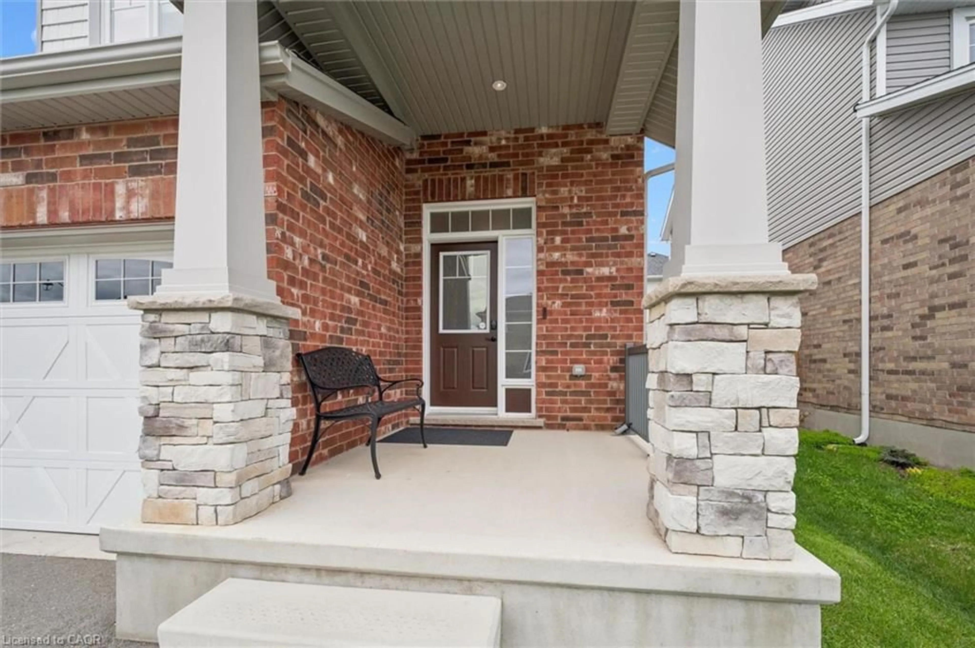 Unknown for 16 Robbins Ridge, Paris Ontario N3L 0H2