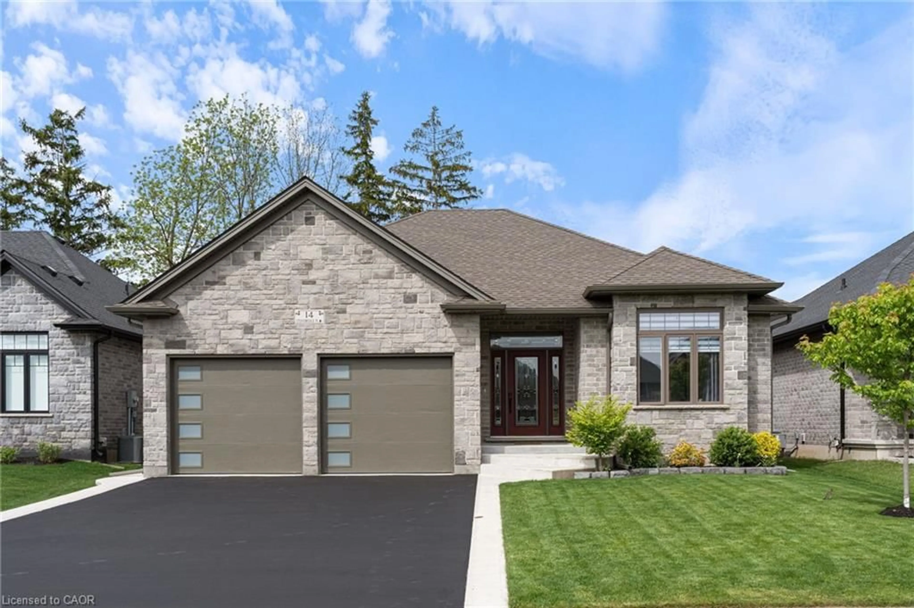 Home with brick exterior material, street for 14 Stonebridge Pl, Simcoe Ontario N3Y 0B5