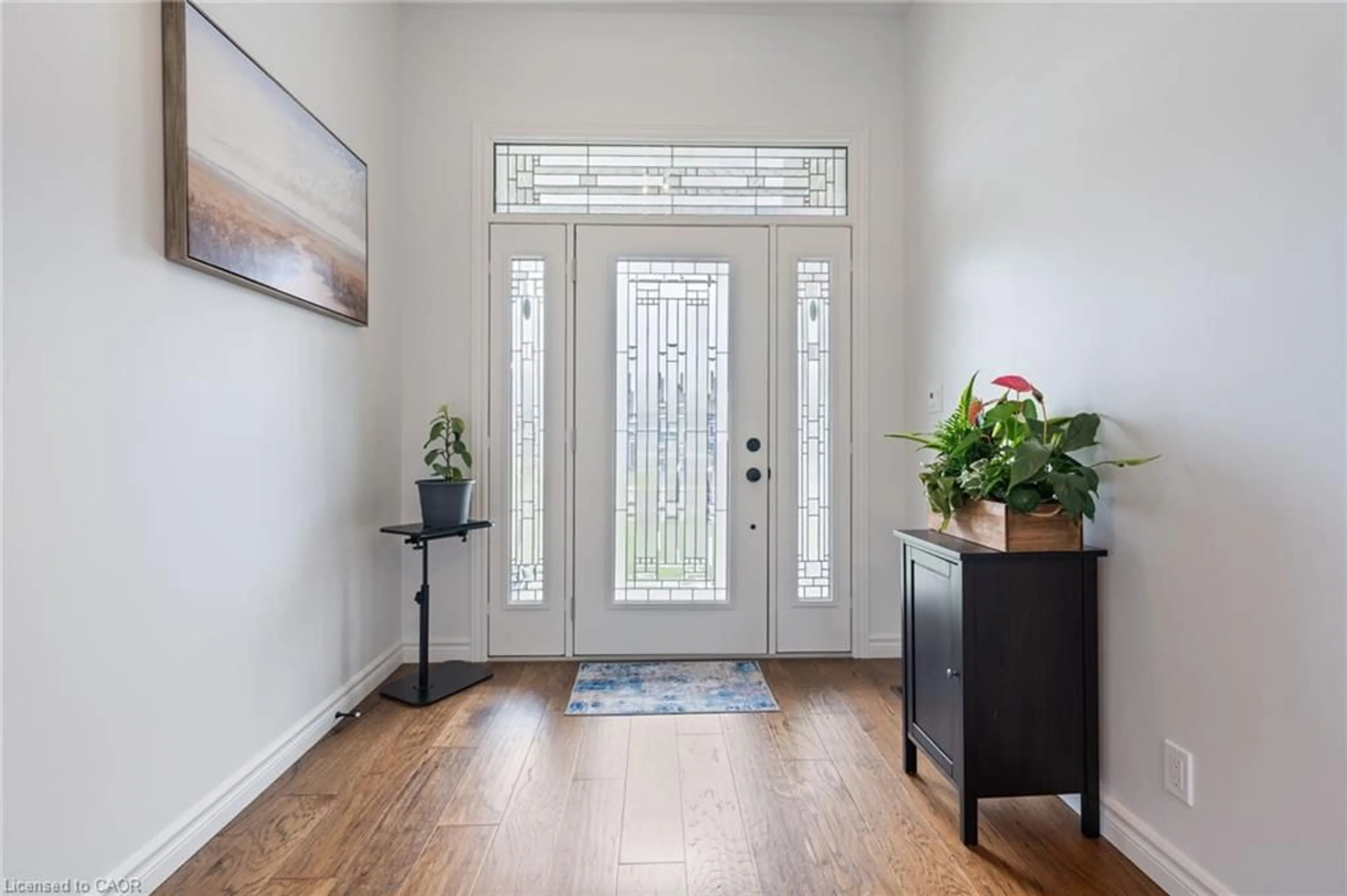 Indoor entryway for 14 Stonebridge Pl, Simcoe Ontario N3Y 0B5