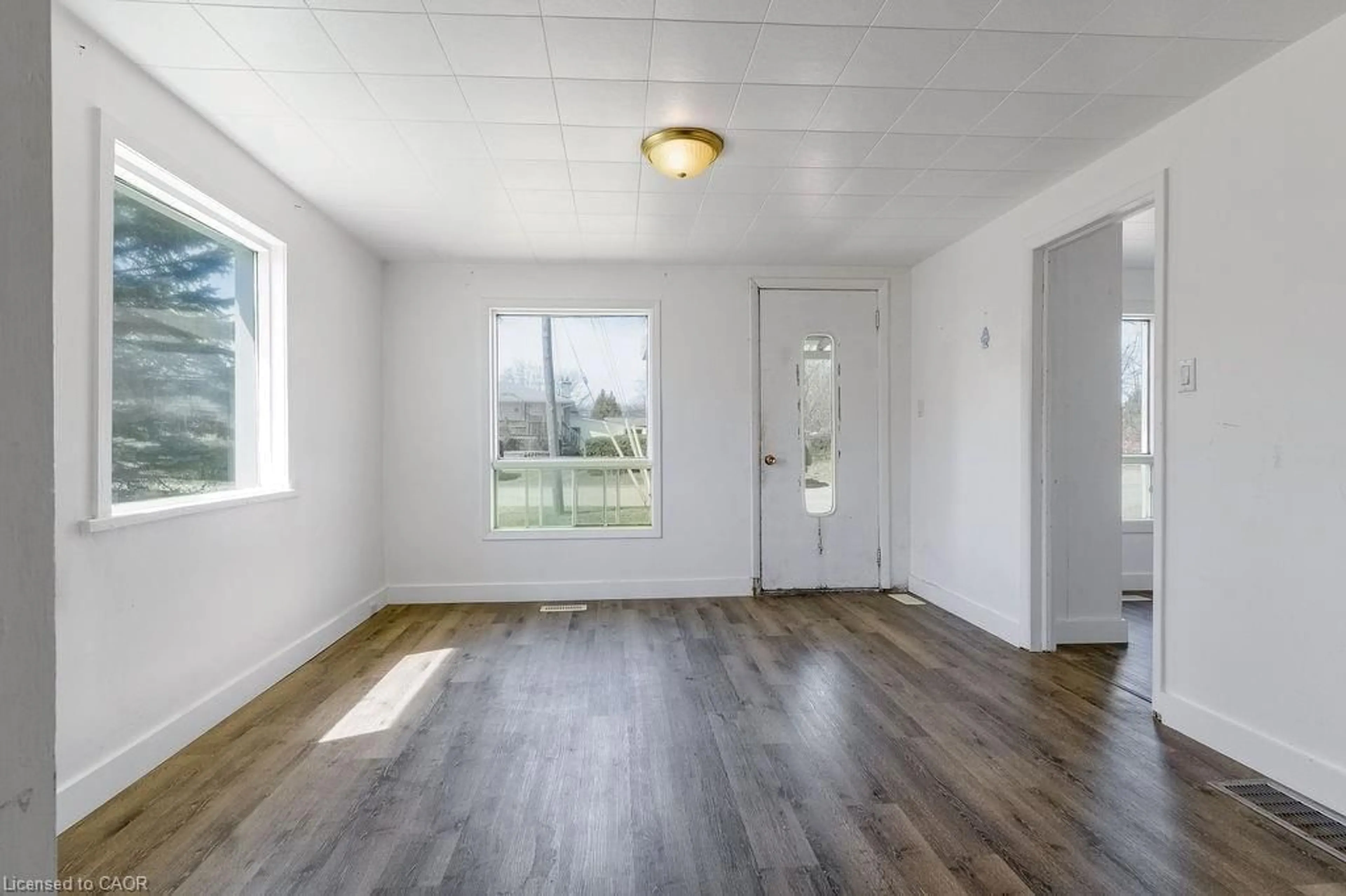 A pic of a room for 34 Ramsay St, Sturgeon Falls Ontario P2B 3G7