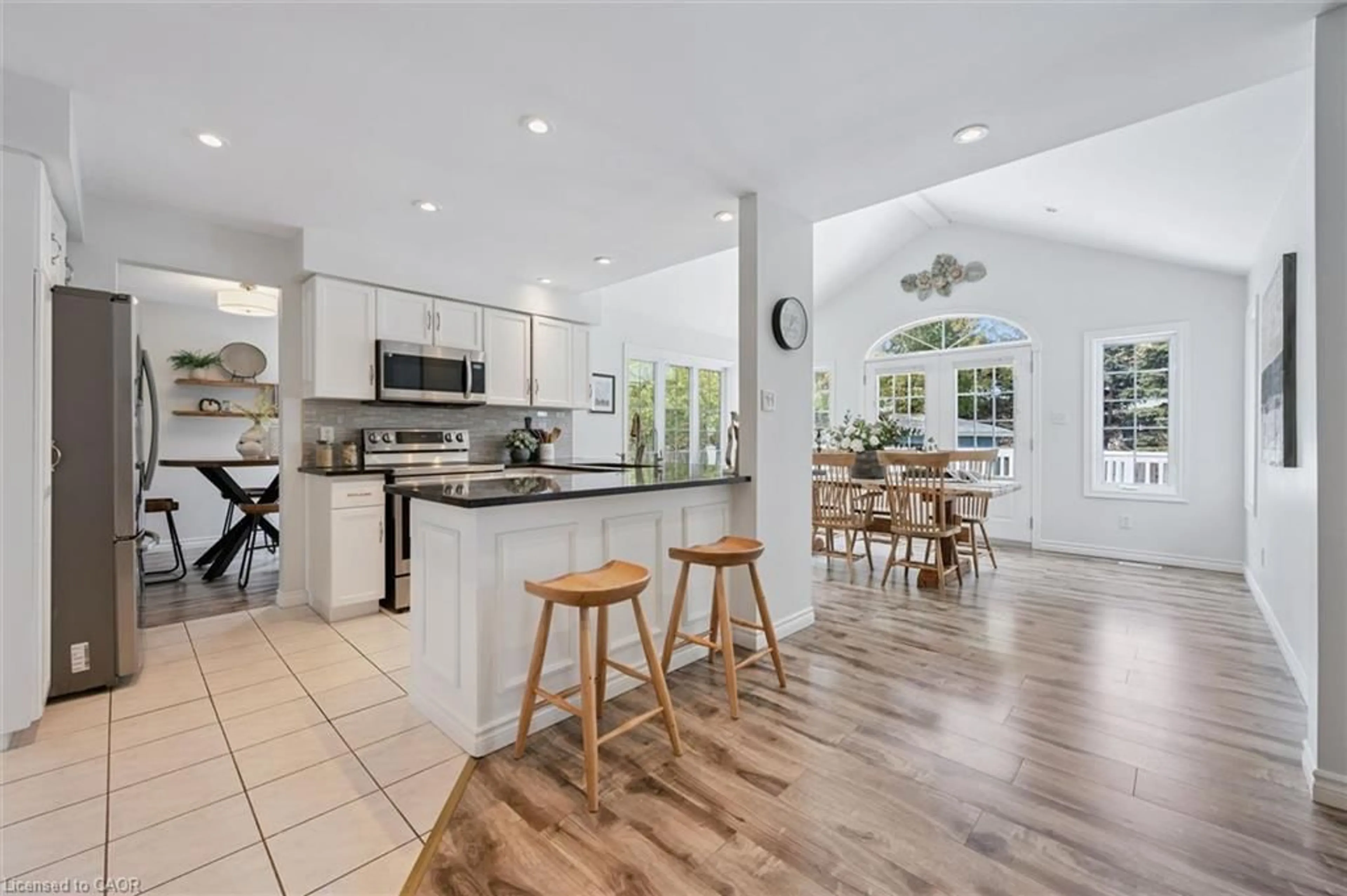 Open concept kitchen, ceramic/tile floor for 22 Sandpiper Dr, Guelph Ontario N1C 1E2