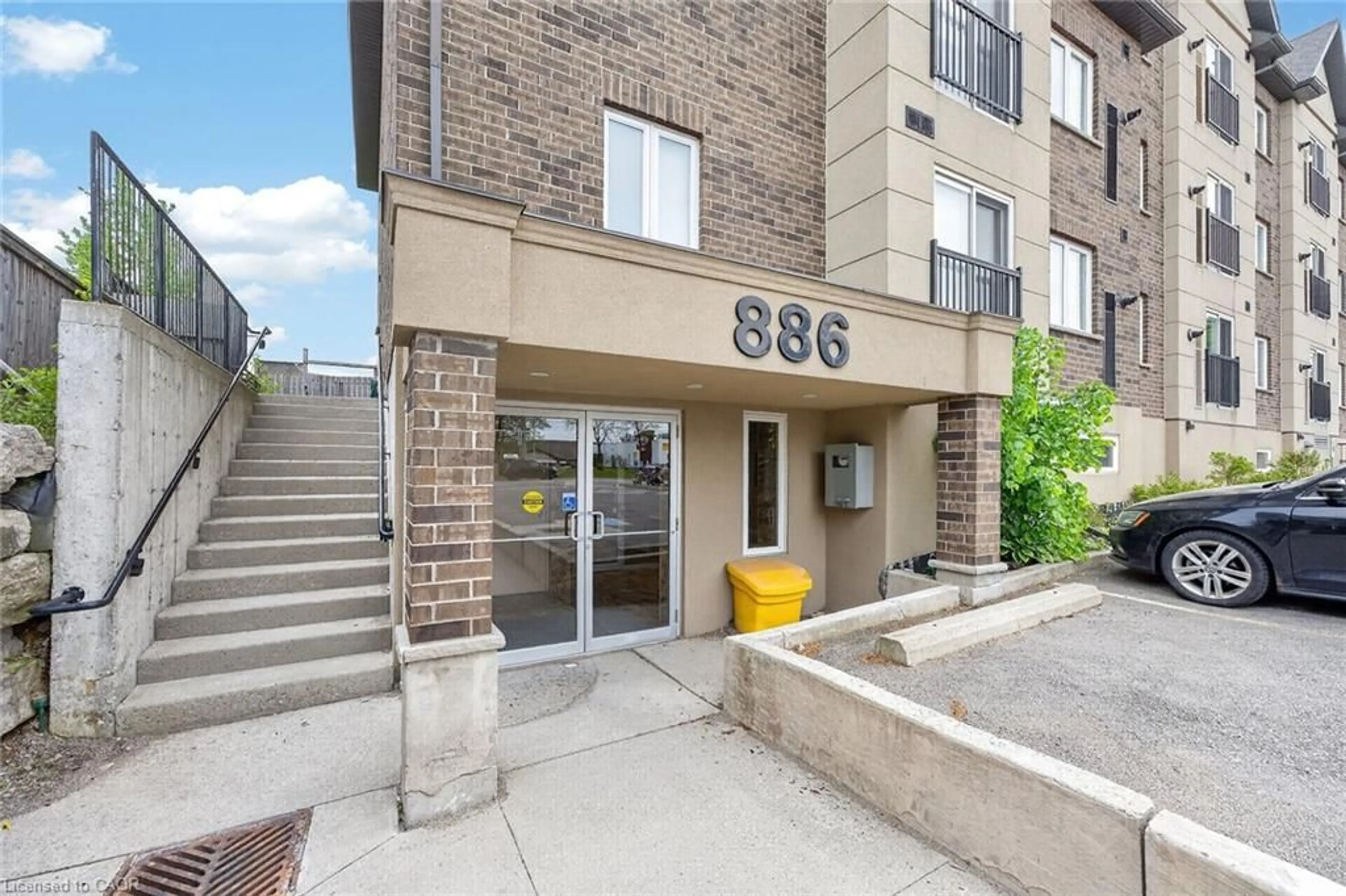 Unknown for 886 Golf Links Rd #204, Ancaster Ontario L9K 1J8