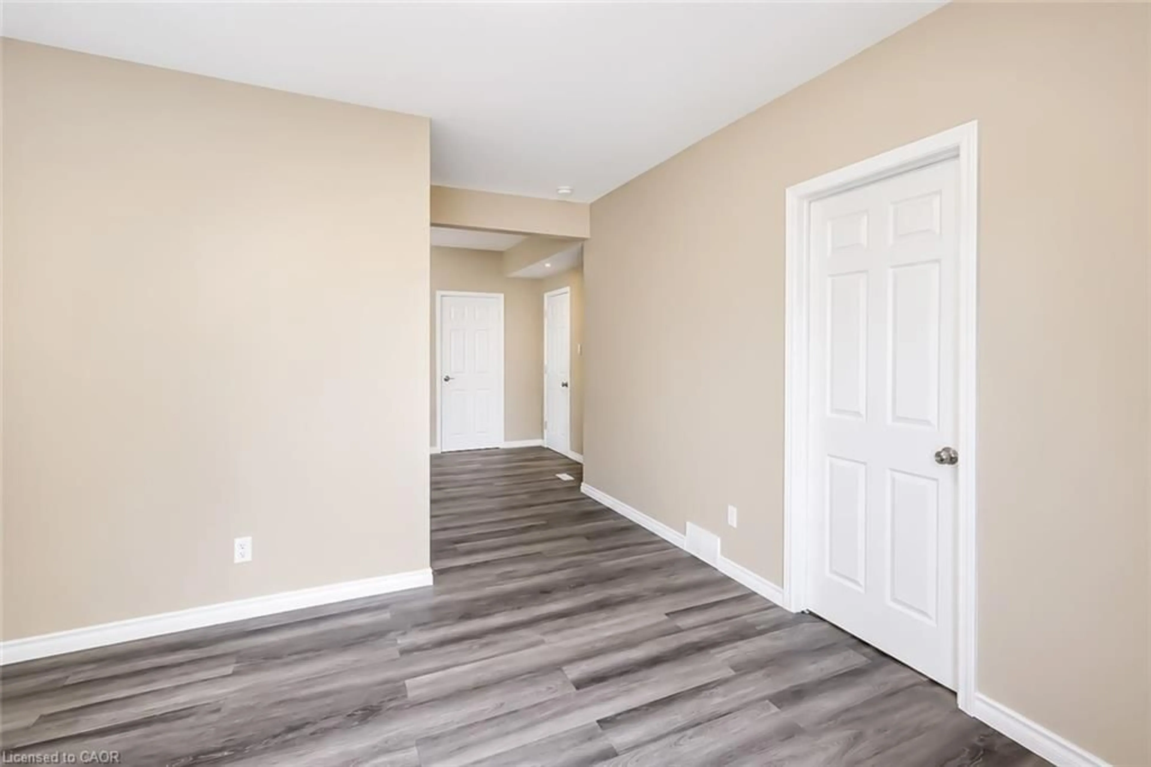 Indoor entryway for 93 Lancaster St, Kitchener Ontario N2H 4T3