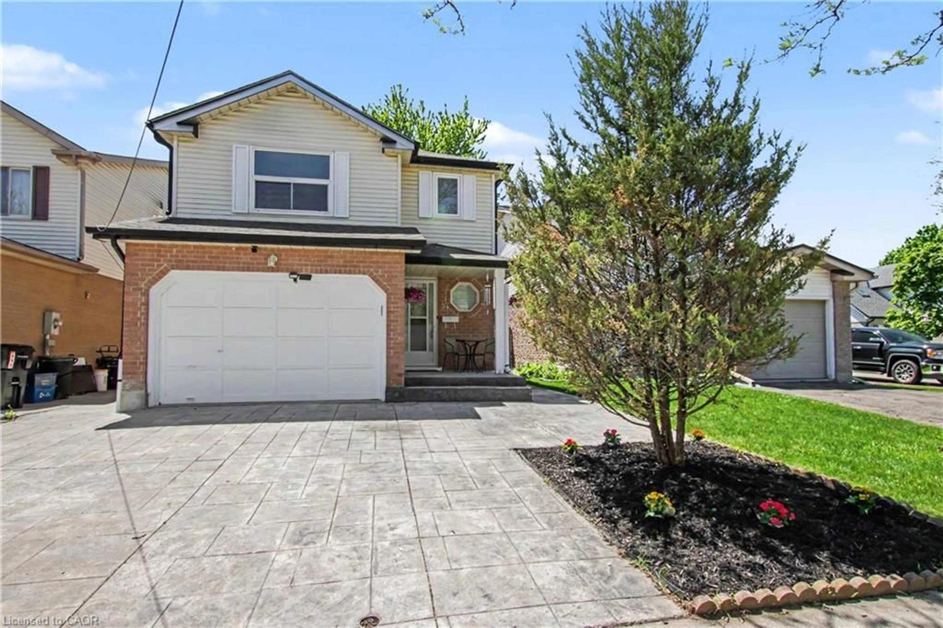 Unknown for 51 Camrose Crt, Kitchener Ontario N2M 5J4