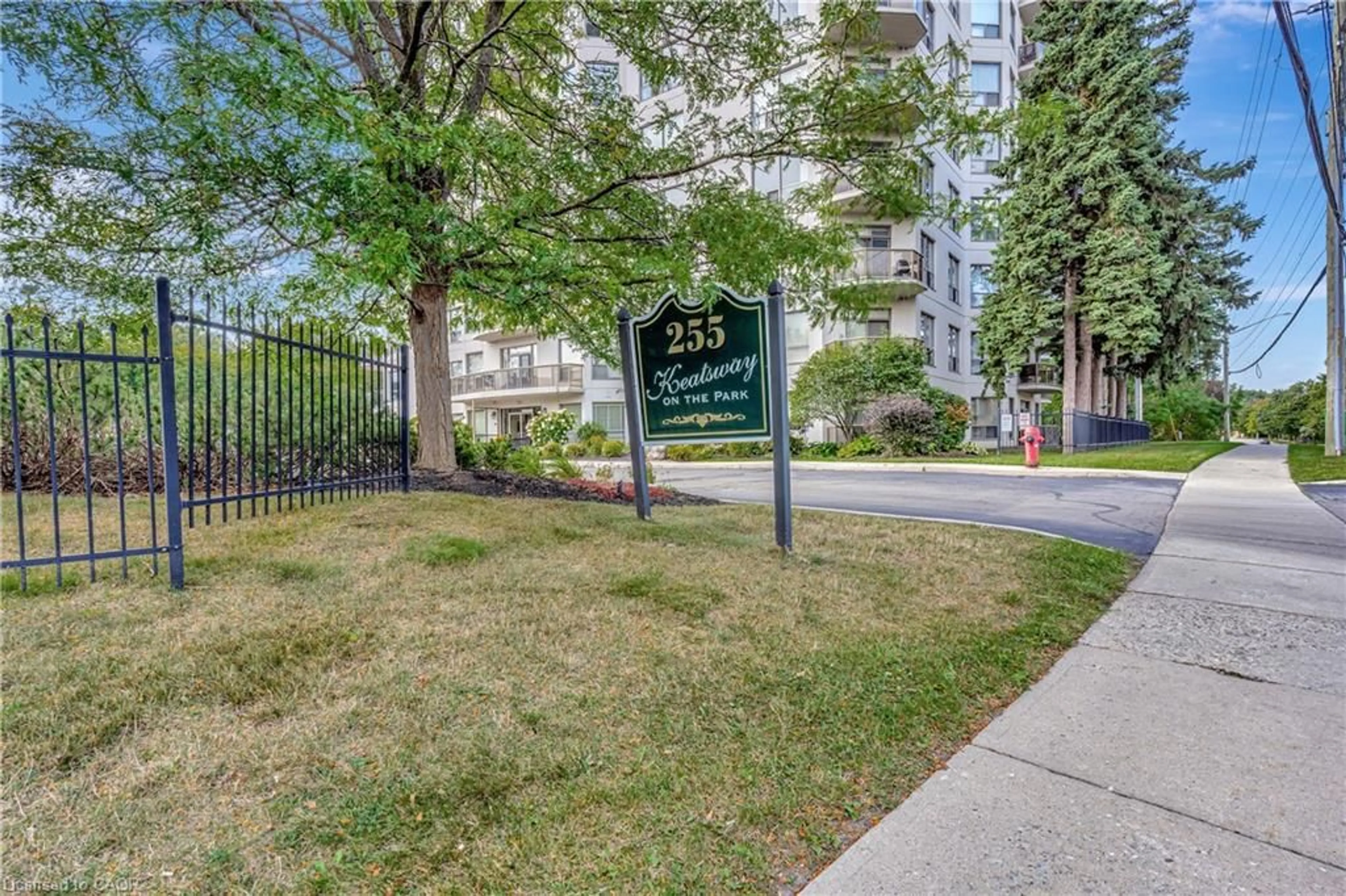 Unknown for 255 Keats Way #303, Waterloo Ontario N2L 6N6