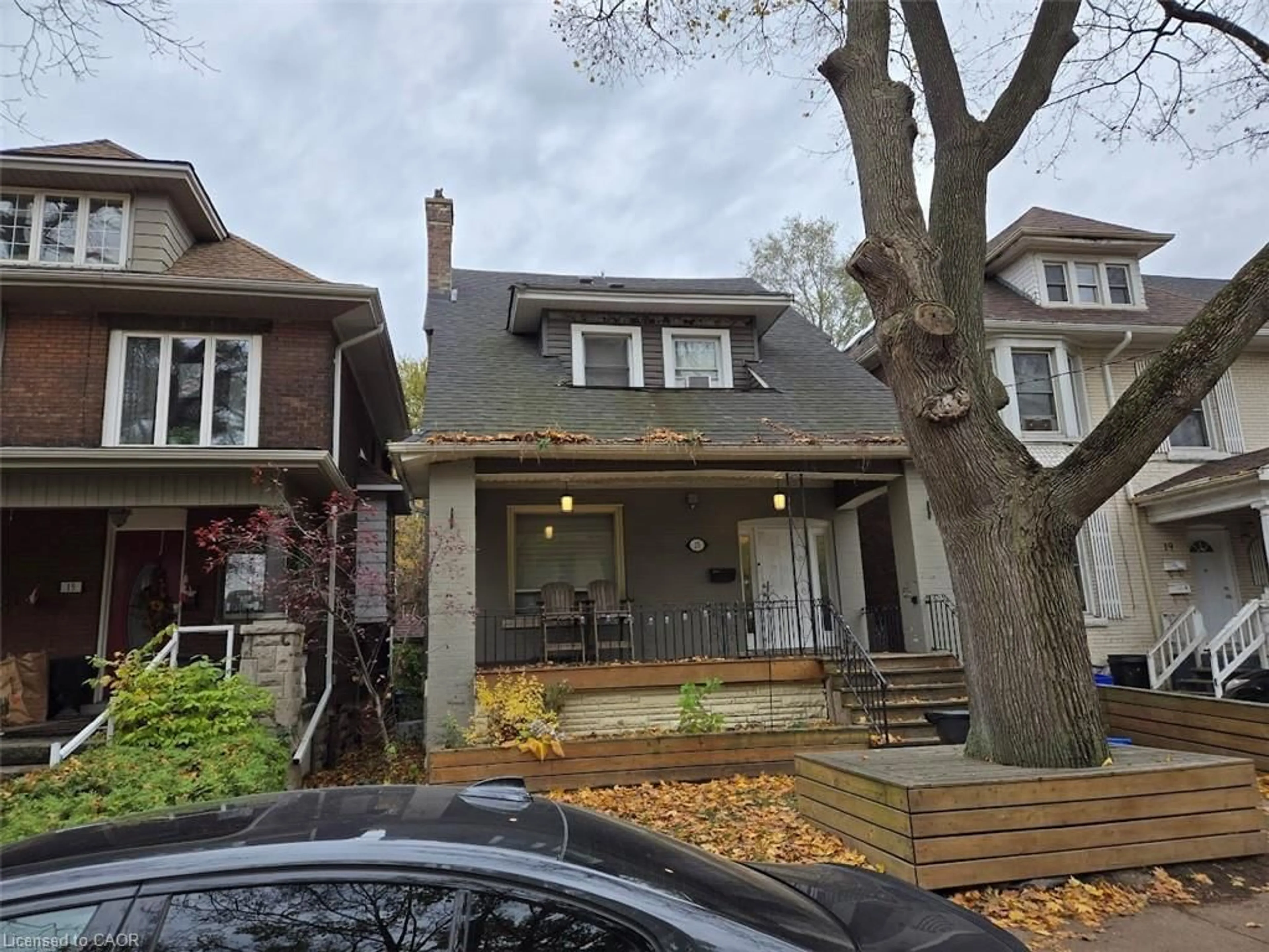 Home with brick exterior material, street for 17 Fairleigh Ave, Hamilton Ontario L8M 2K1