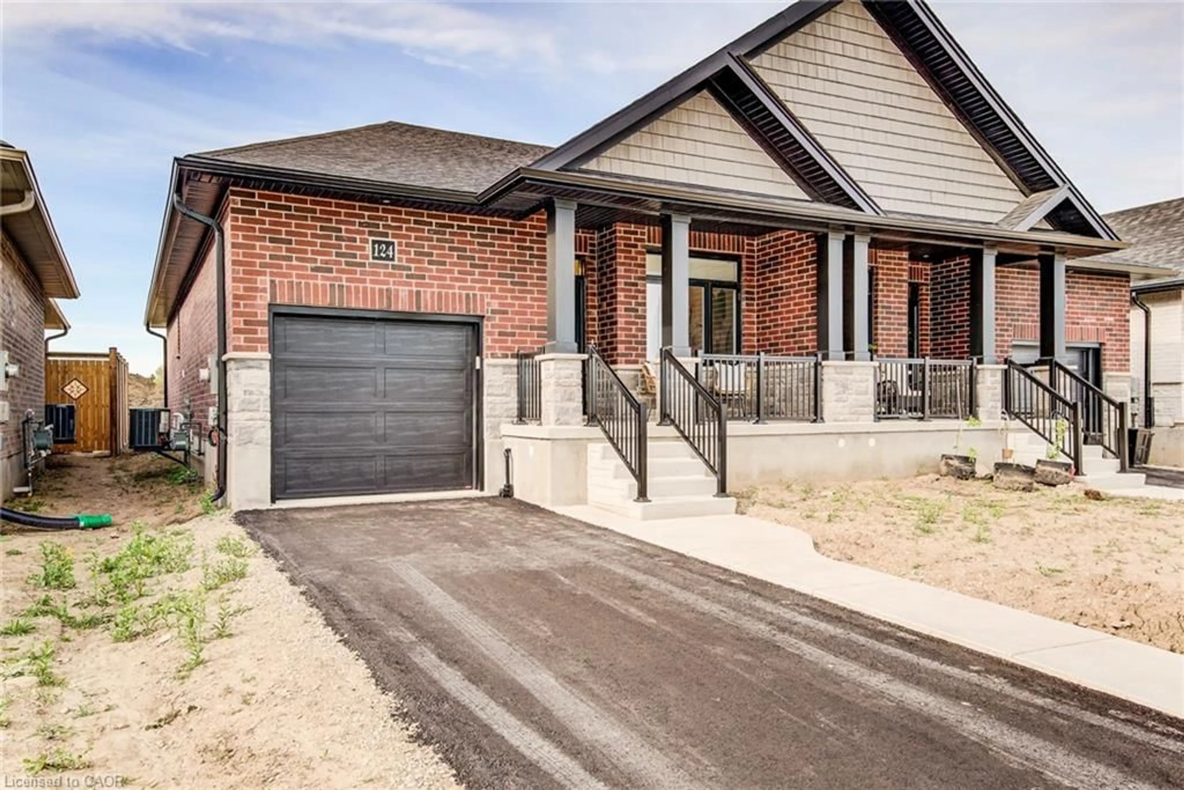 Home with brick exterior material, street for 124 South Parkwood Blvd, Elmira Ontario N3B 0E6