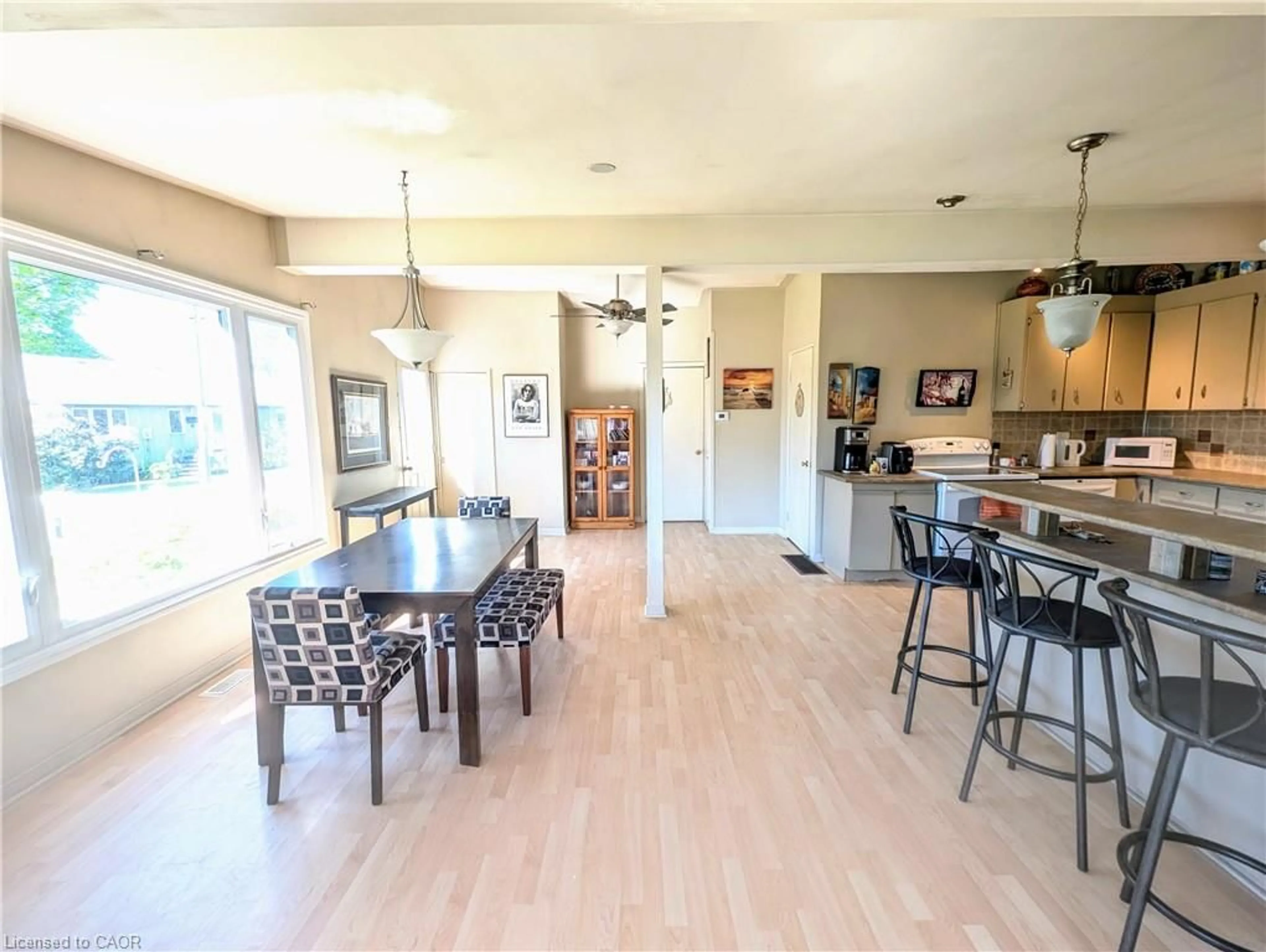 Open concept kitchen, unknown for 18 Kenneth Ave, Port Dover Ontario N0A 1N3