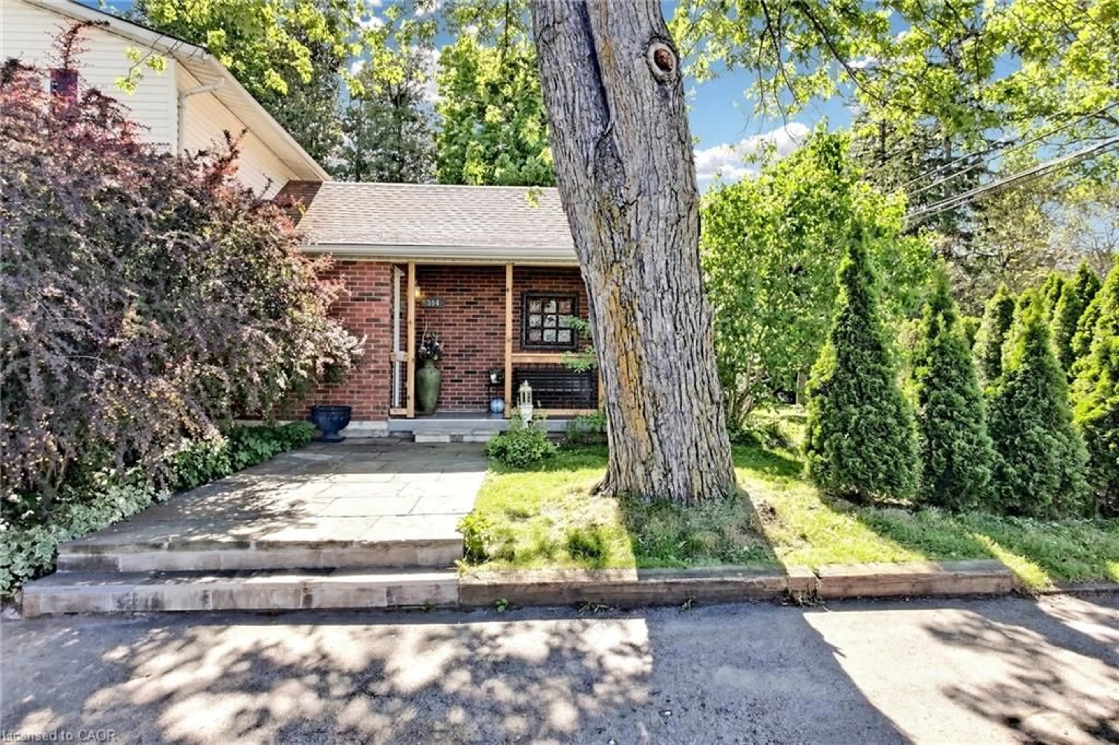 Home with brick exterior material, street for 354 Concession 5 Rd, Millgrove Ontario L0R 1V0