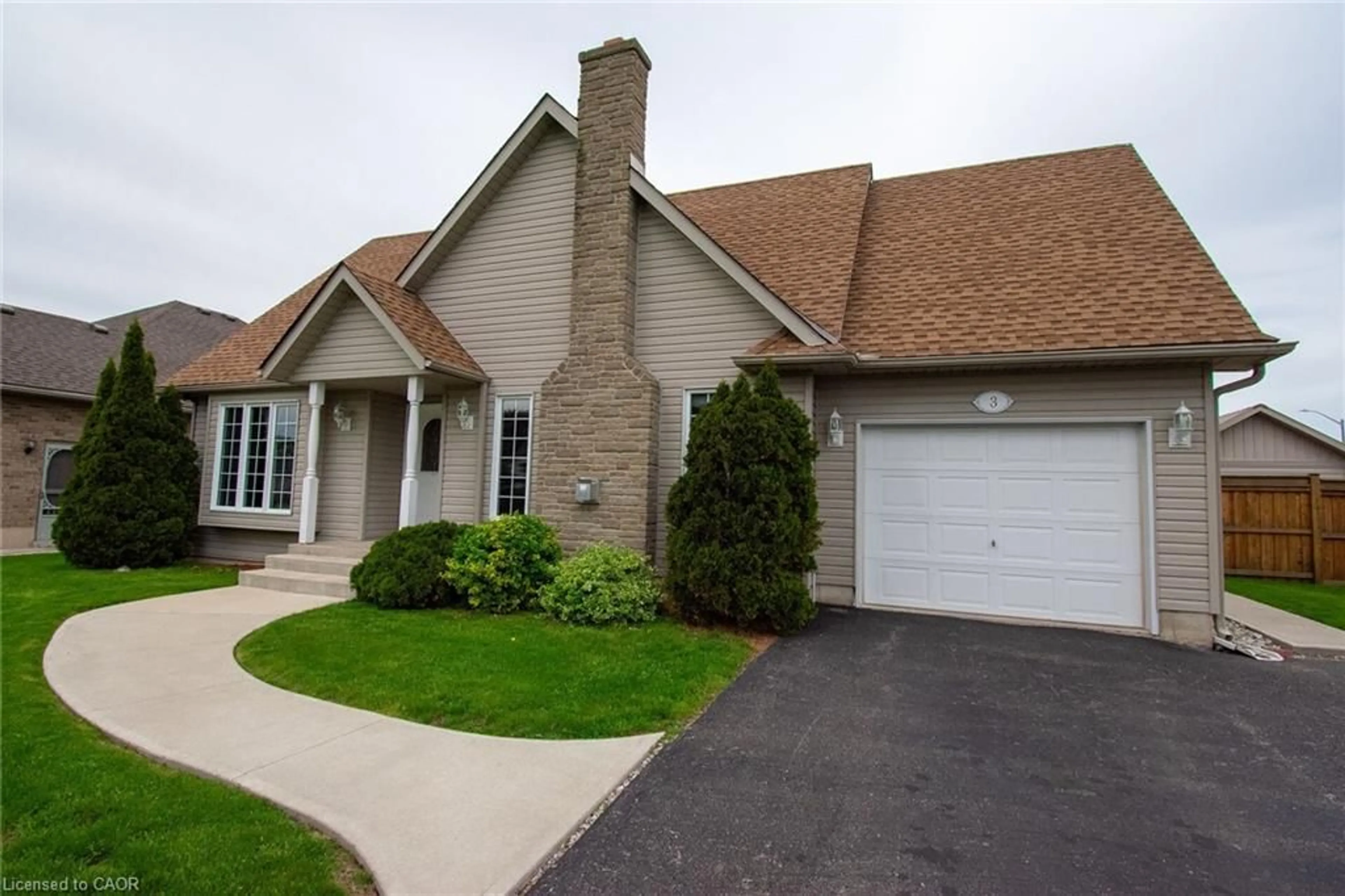 Unknown for 3 Meadowbrook Crt, Dunnville Ontario N1A 3H6