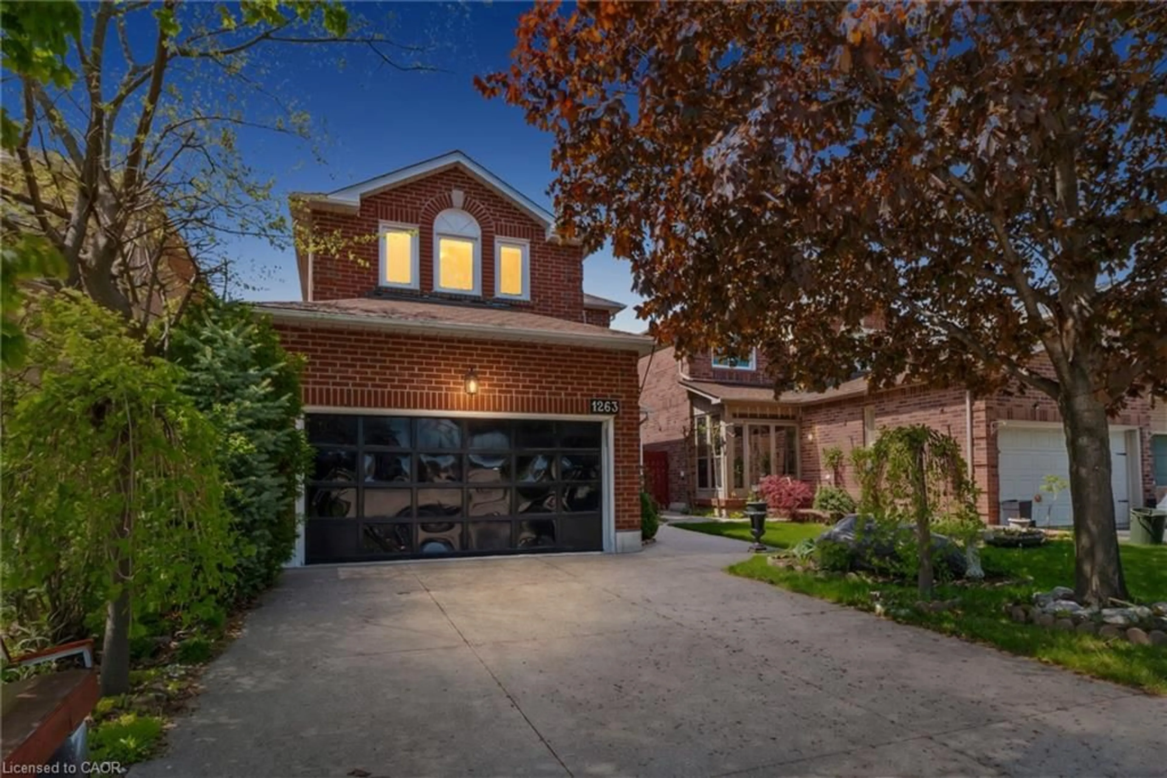 Home with brick exterior material, street for 1263 Bantham St, Mississauga Ontario L5V 1Y8