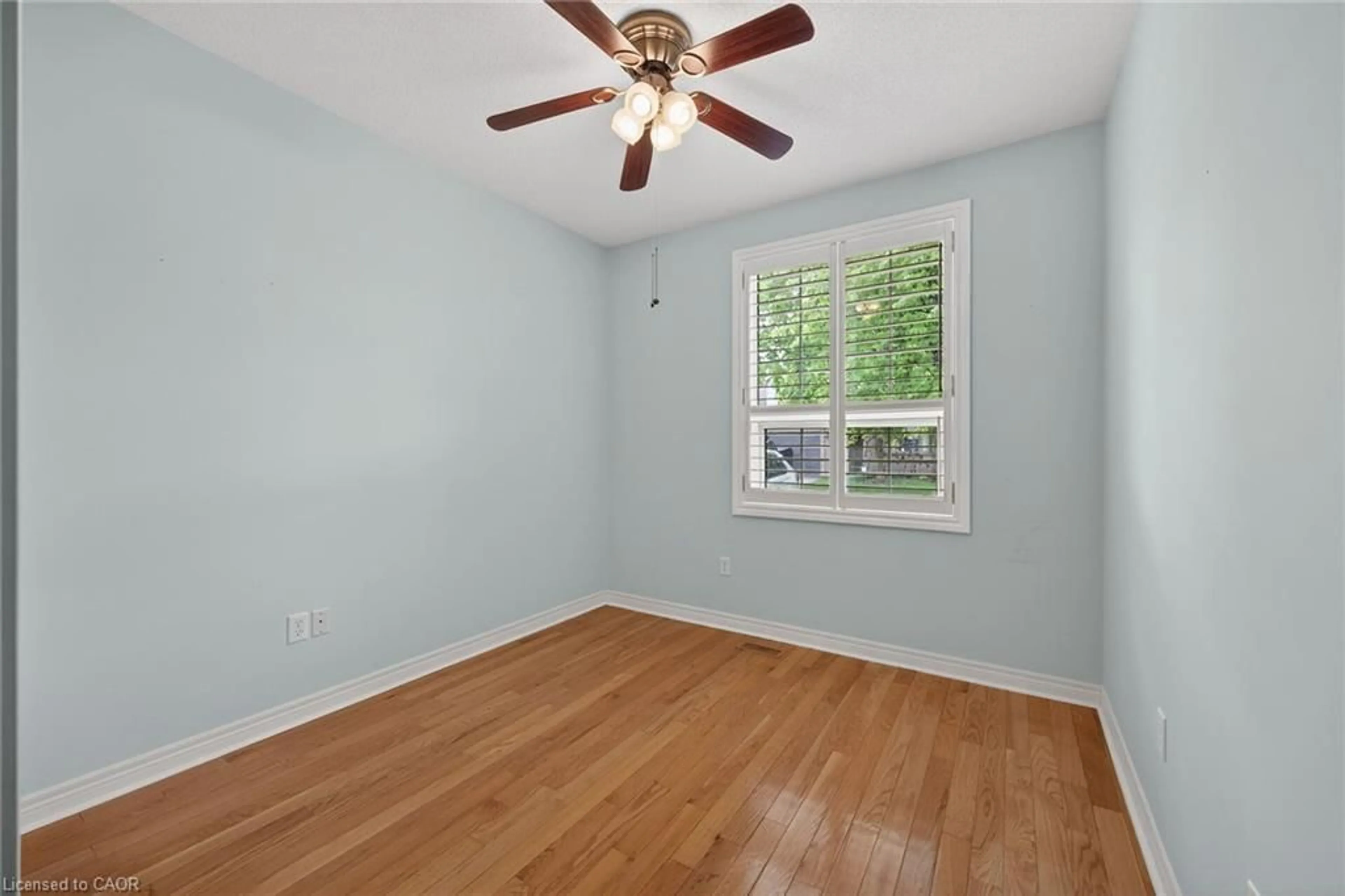 A pic of a room for 44 Riveroaks Dr, Mount Hope Ontario L0R 1W0