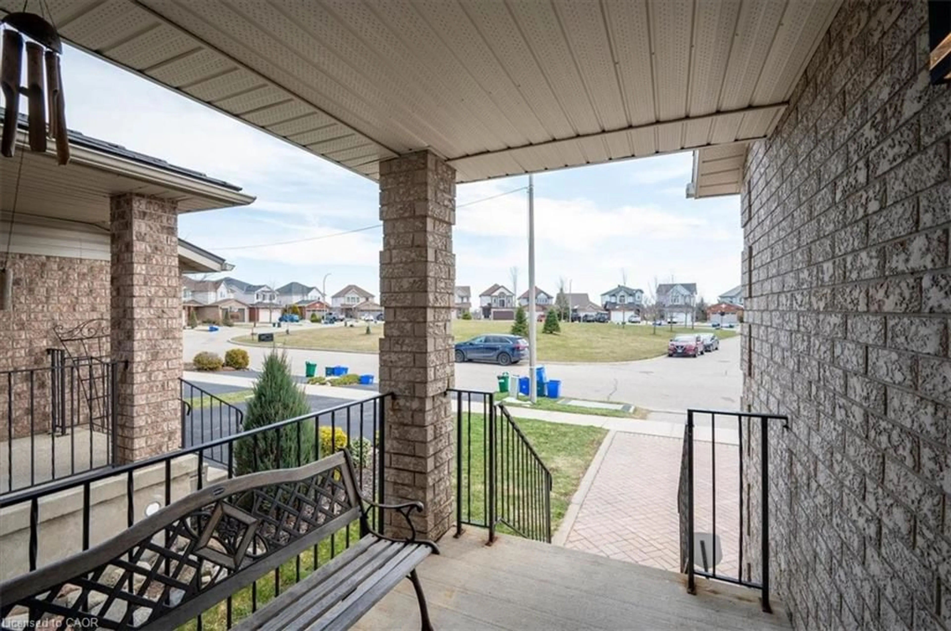 Patio, unknown for 30 Heatherwood Pl, Kitchener Ontario N2N 3P4