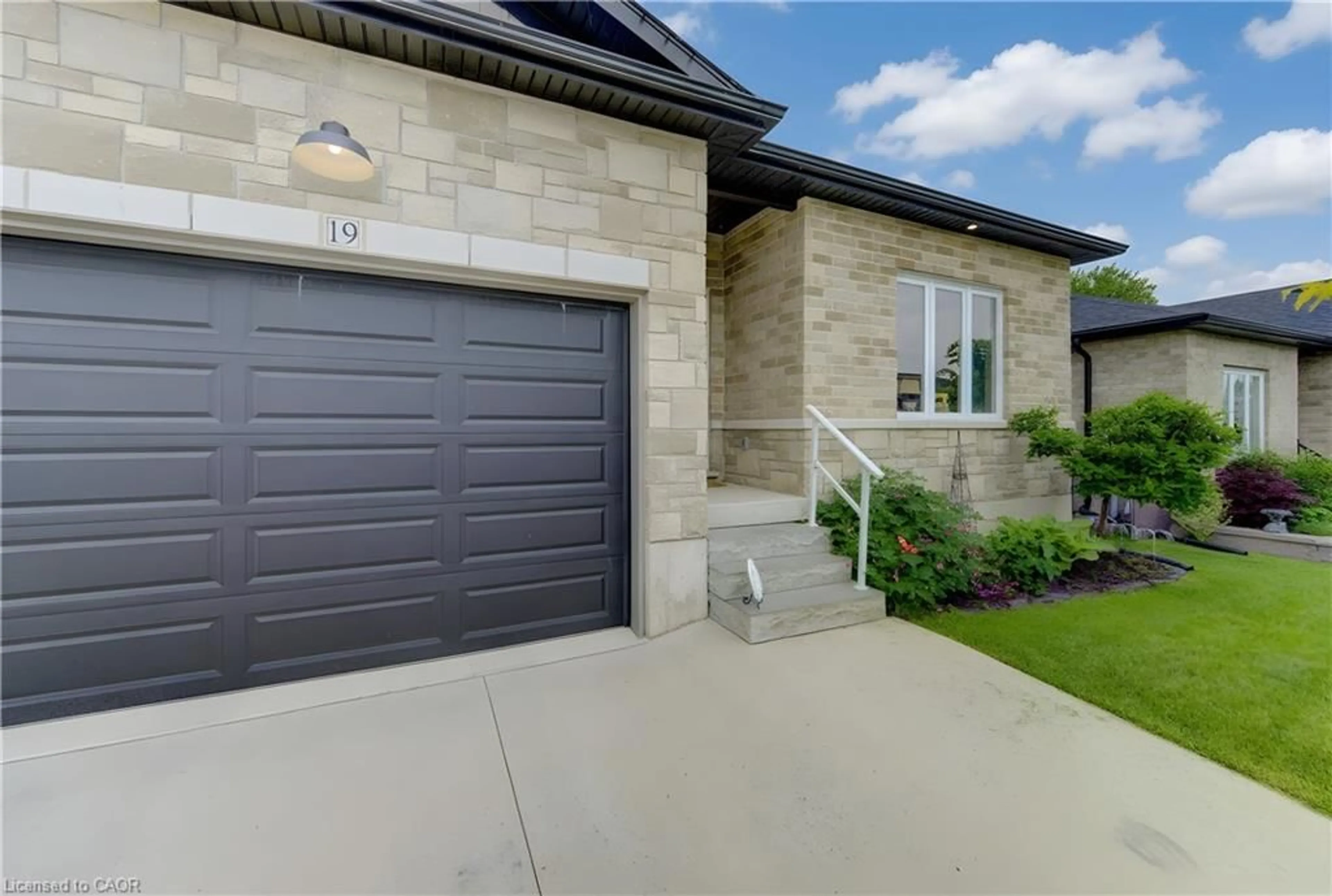 Home with brick exterior material, street for 575 Albert Ave #19, Listowel Ontario N4W 0G9