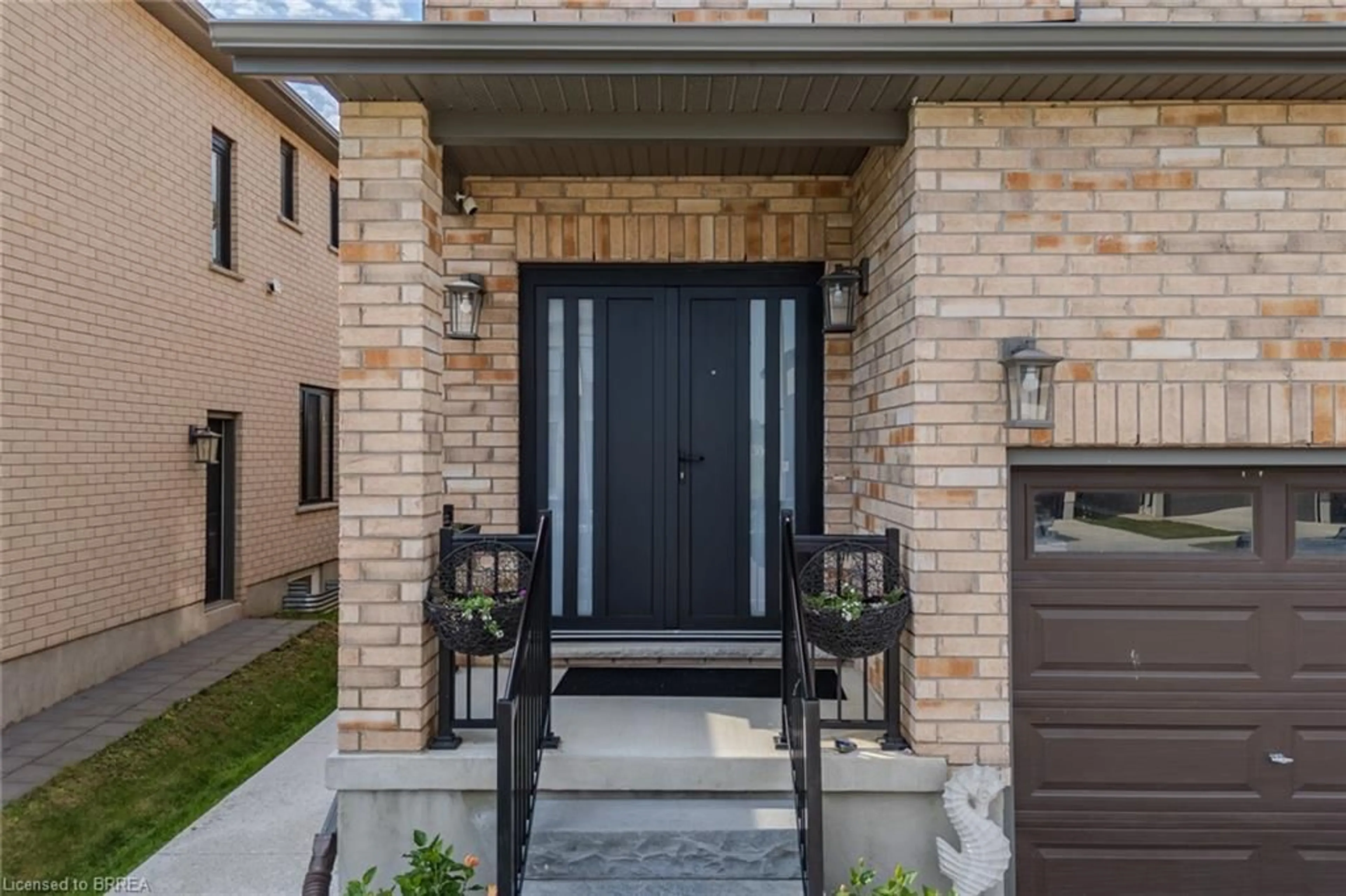 Unknown for 87 Grandville Cir, Paris Ontario N3L 0J5