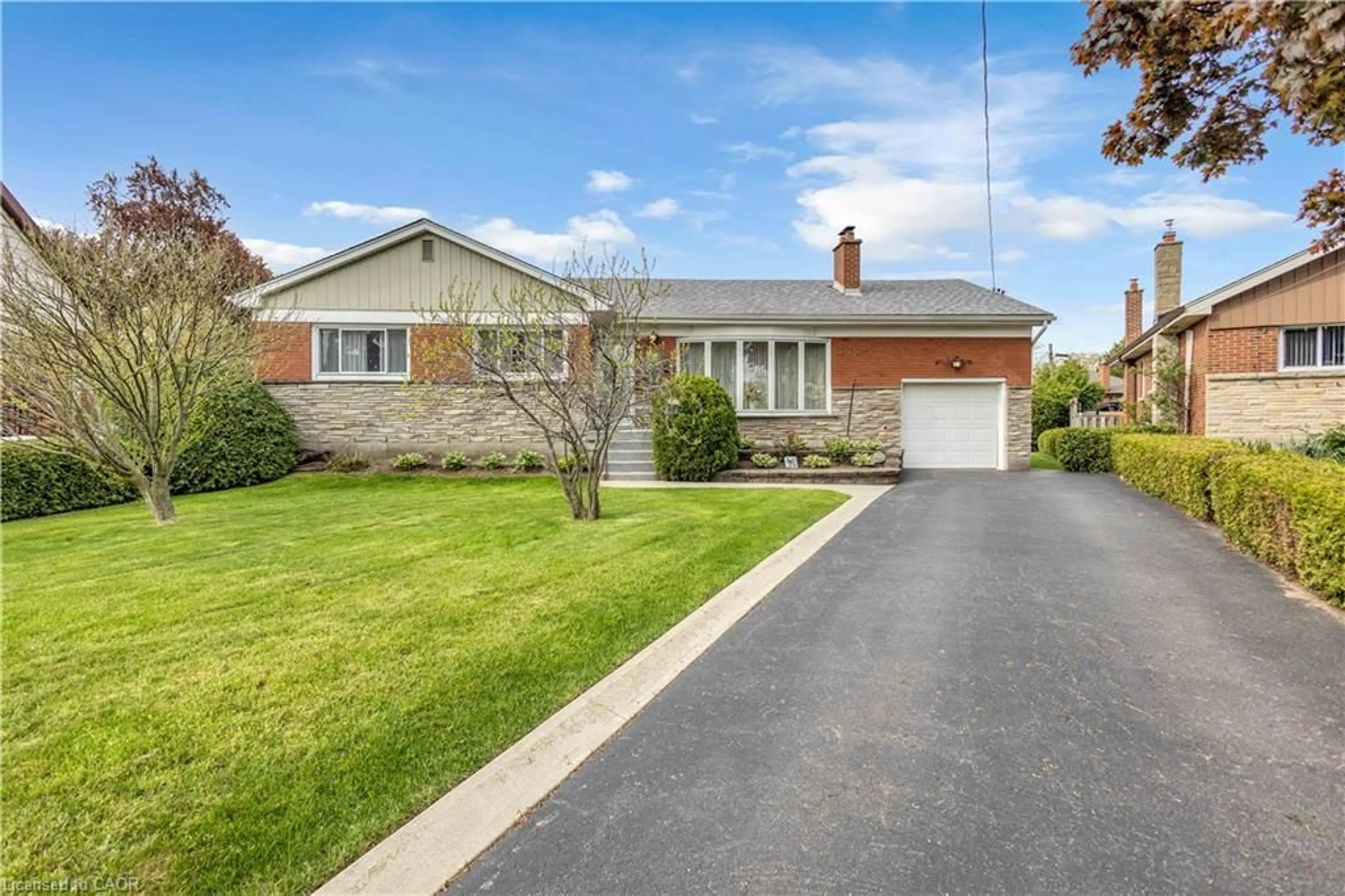 Home with brick exterior material, street for 22 Percy Crt, Hamilton Ontario L6T 1W6
