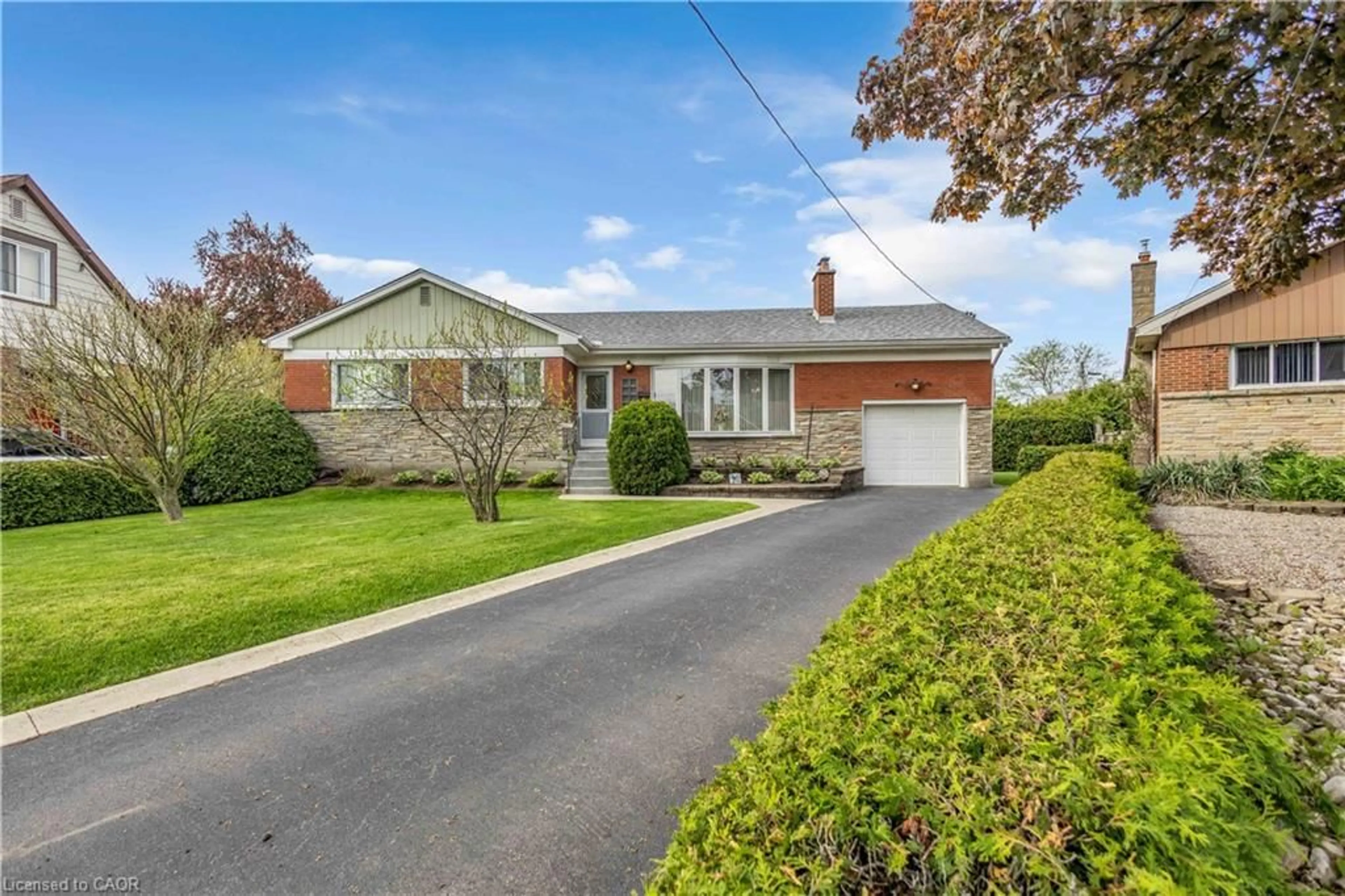 Unknown for 22 Percy Crt, Hamilton Ontario L6T 1W6