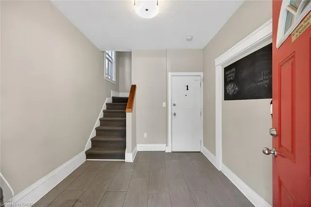 227 Sherman Ave, Hamilton 5
