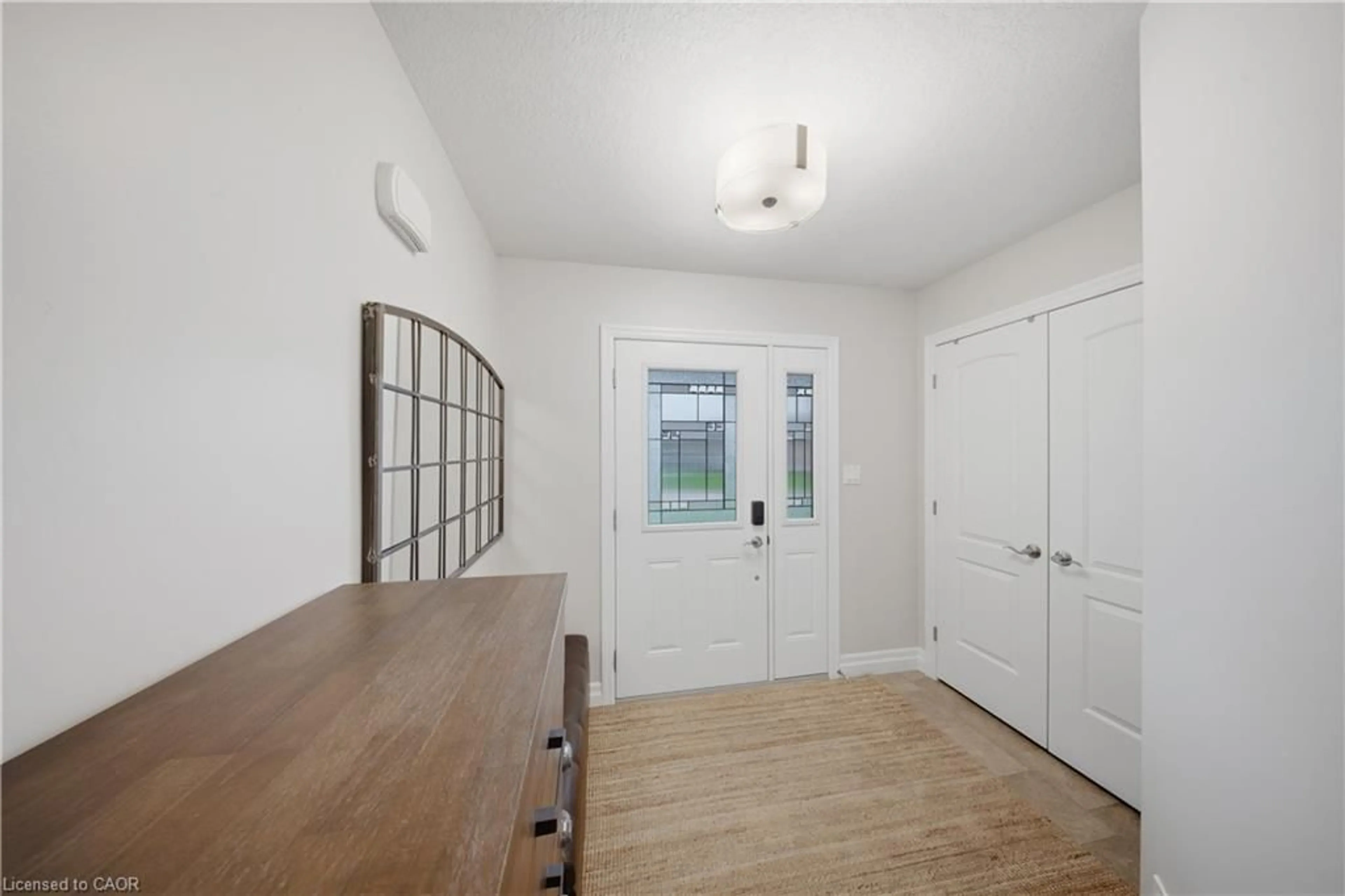 Unknown for 300 Hutton St, Listowel Ontario N4W 0C1