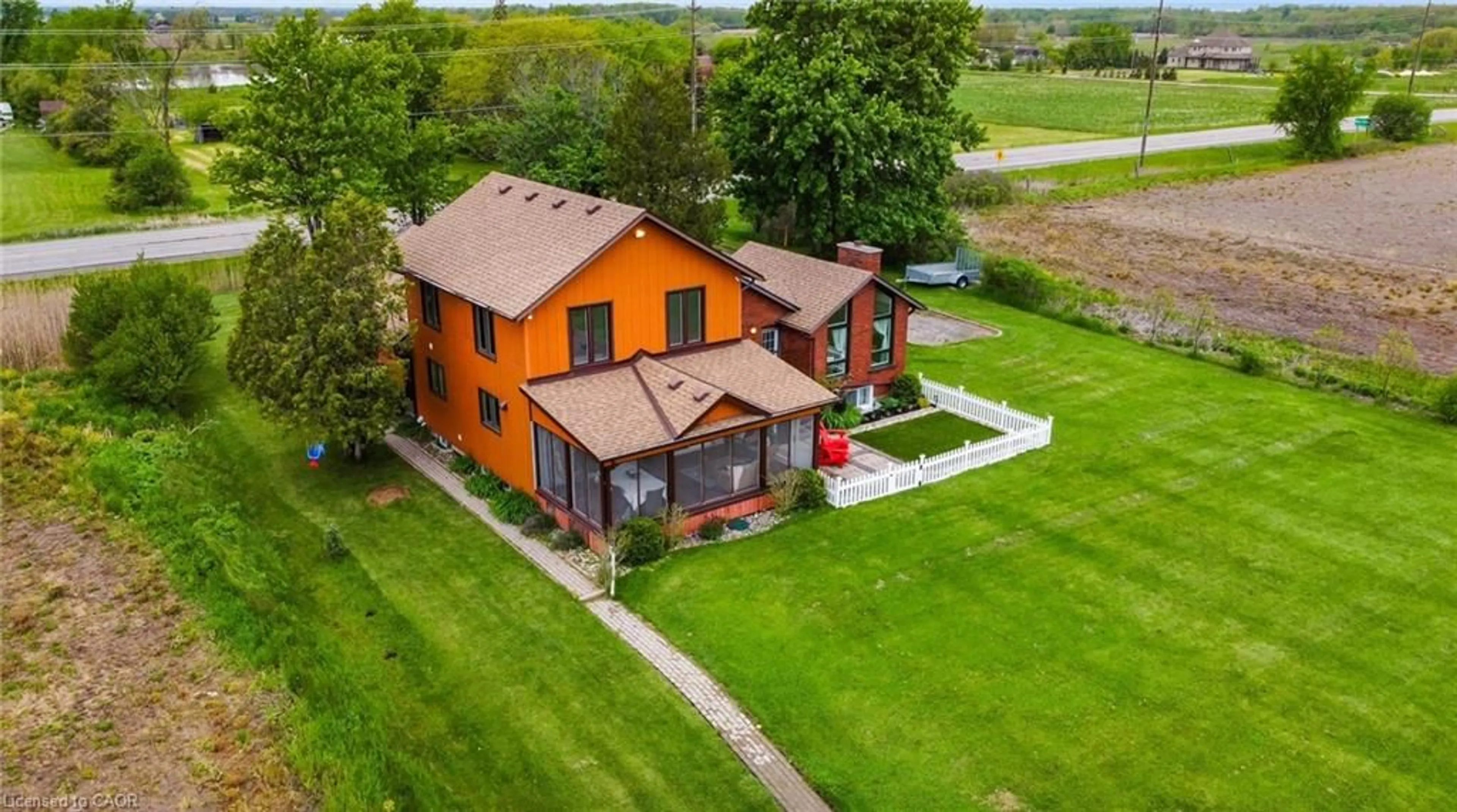 A pic from outside/outdoor area/front of a property/back of a property/a pic from drone, building for 780 #56 Hwy, York Ontario N0A 1R0