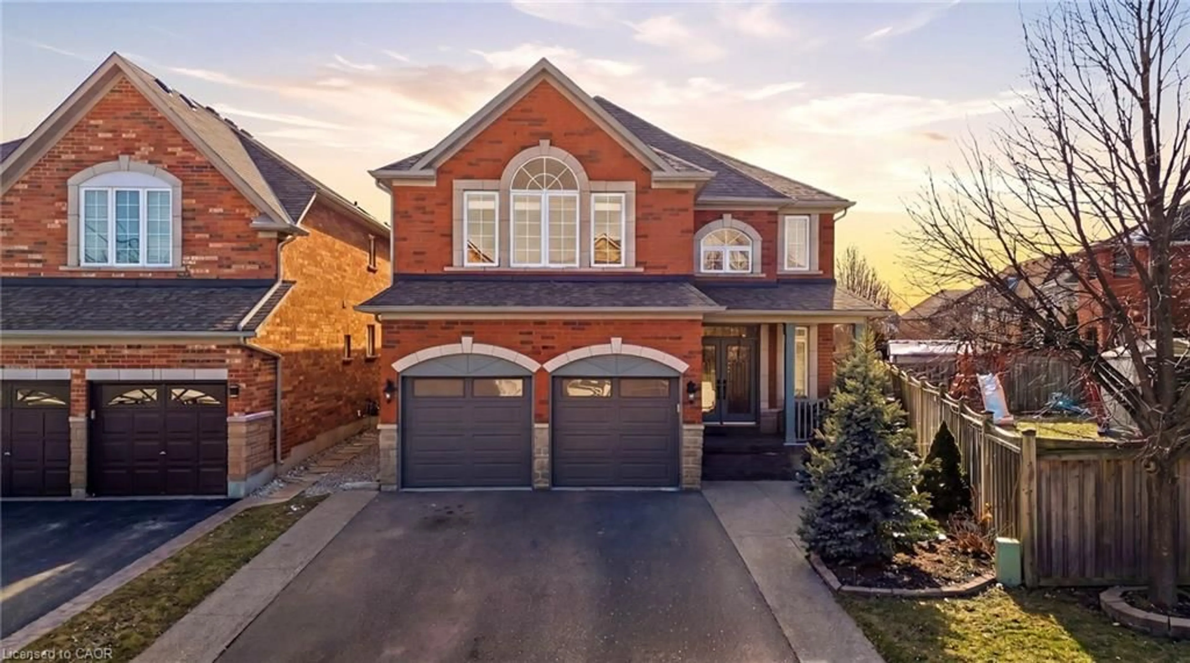 Home with brick exterior material, street for 2070 Willhaven Trail, Oakville Ontario L6M 5G3