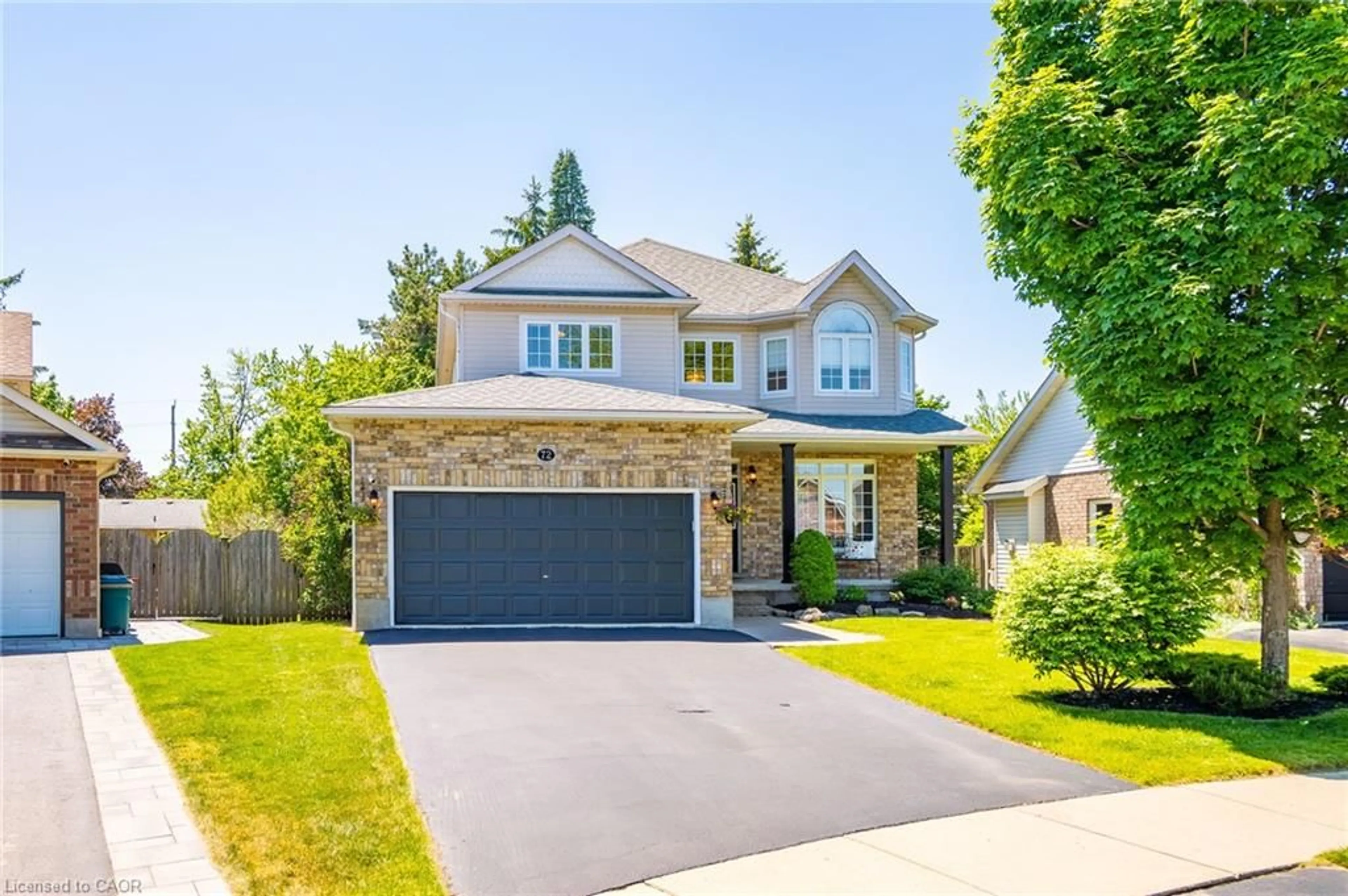 Home with brick exterior material, street for 72 Beardmore Cres, Acton Ontario L7J 2Z1